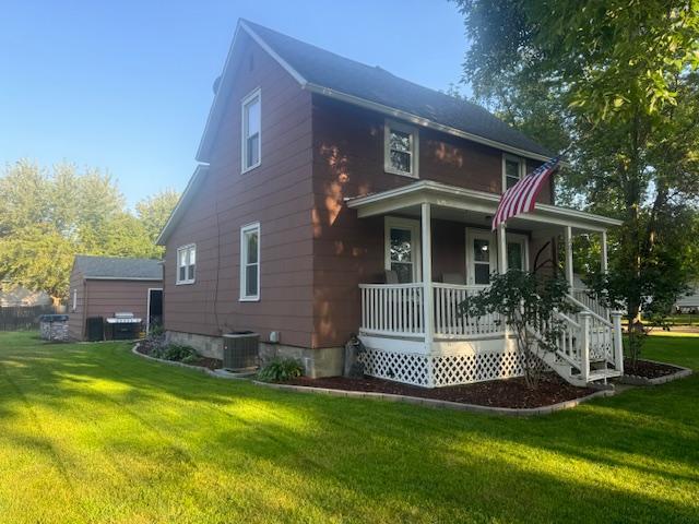 207 4th St S, Raymond, MN 56282