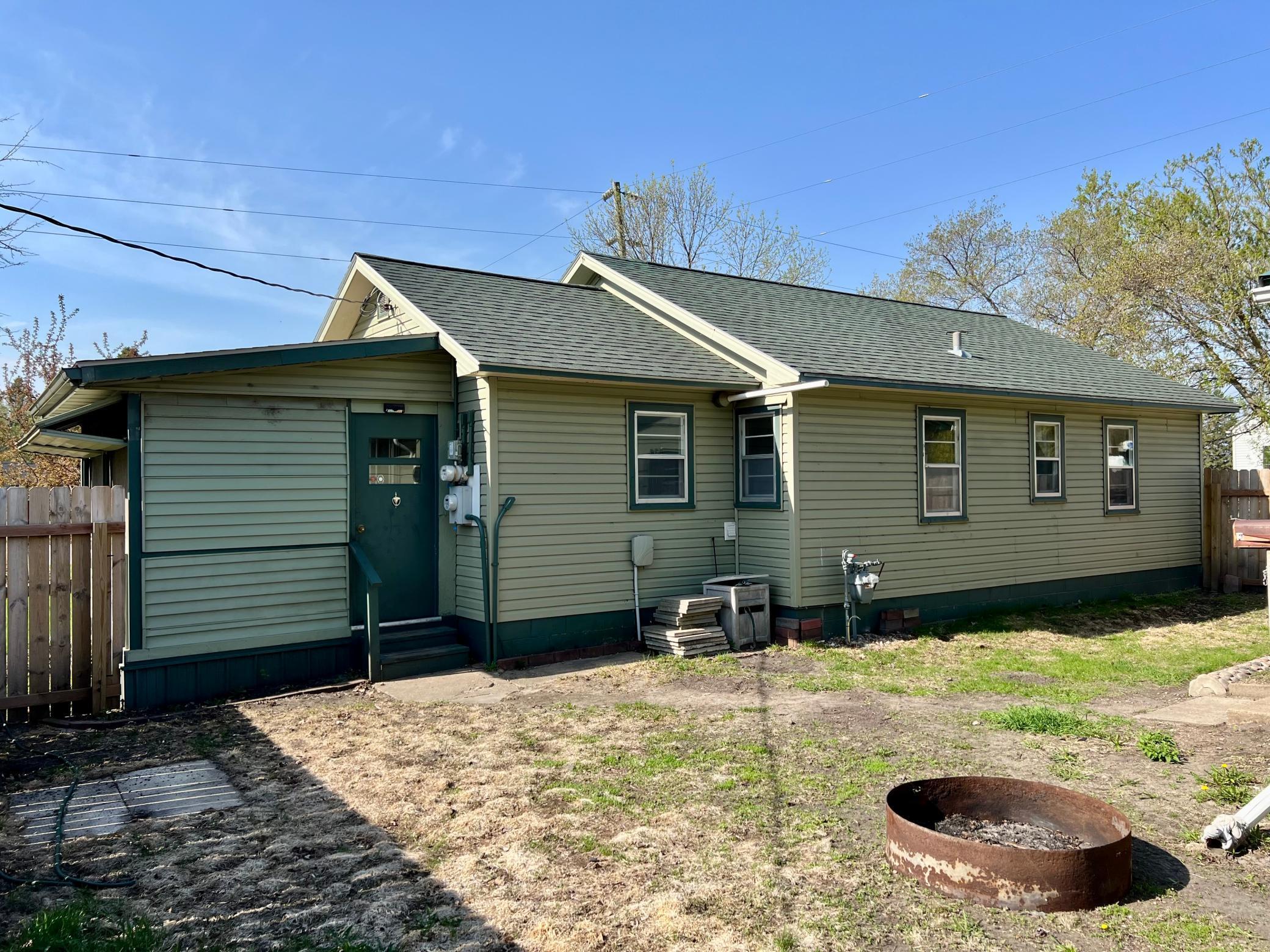 308 Washington Ave NW, Fertile, MN 56540
