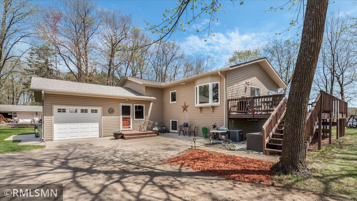25712 Sunset Rd, Hillman, MN 56338