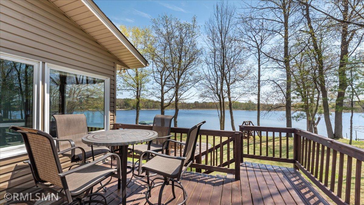 25712 Sunset Rd, Hillman, MN 56338