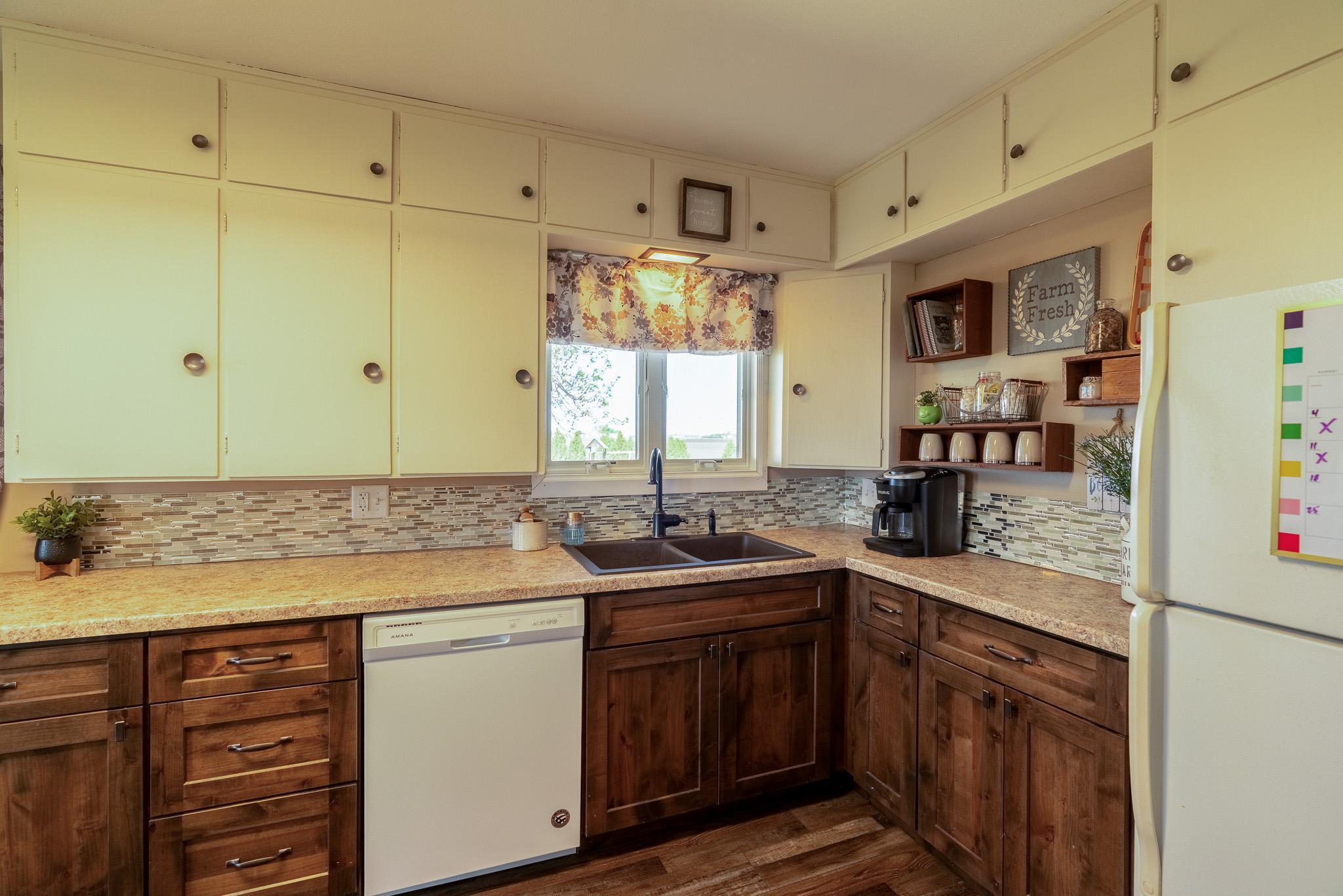 4941 210th Ave, Wells, MN 56097