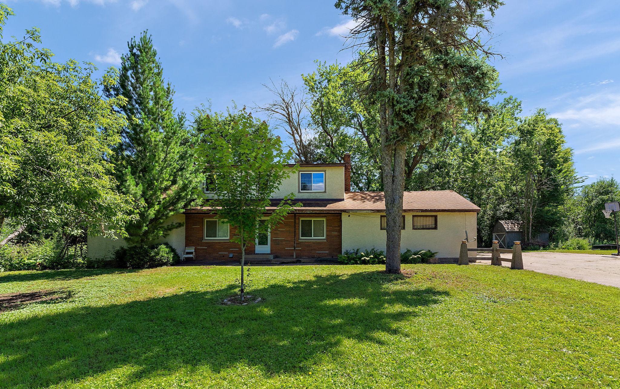 2300 Pagel Rd, Mendota Heights, MN 55120