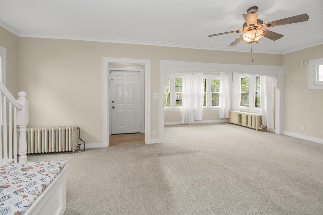 139 Annapolis St E, Saint Paul, MN 55118