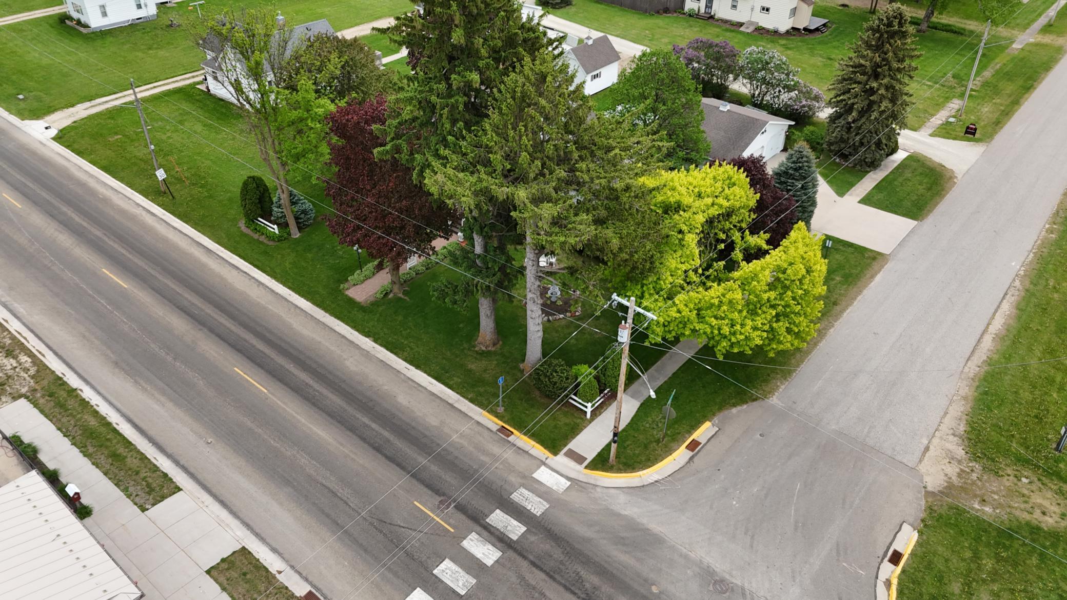 402 E Main St, Racine, MN 55967