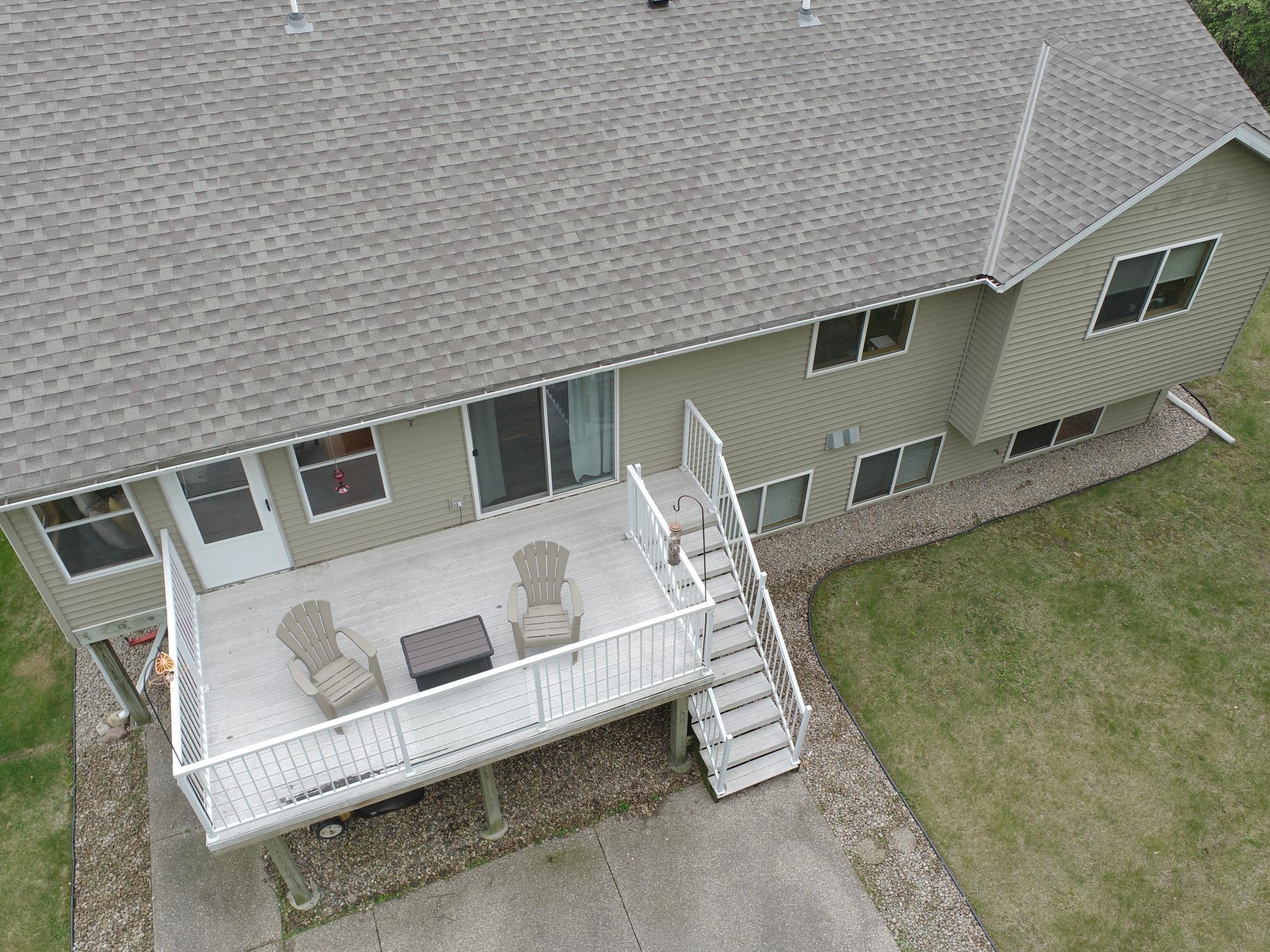 201 N Ridge Dr, Kenyon, MN 55946