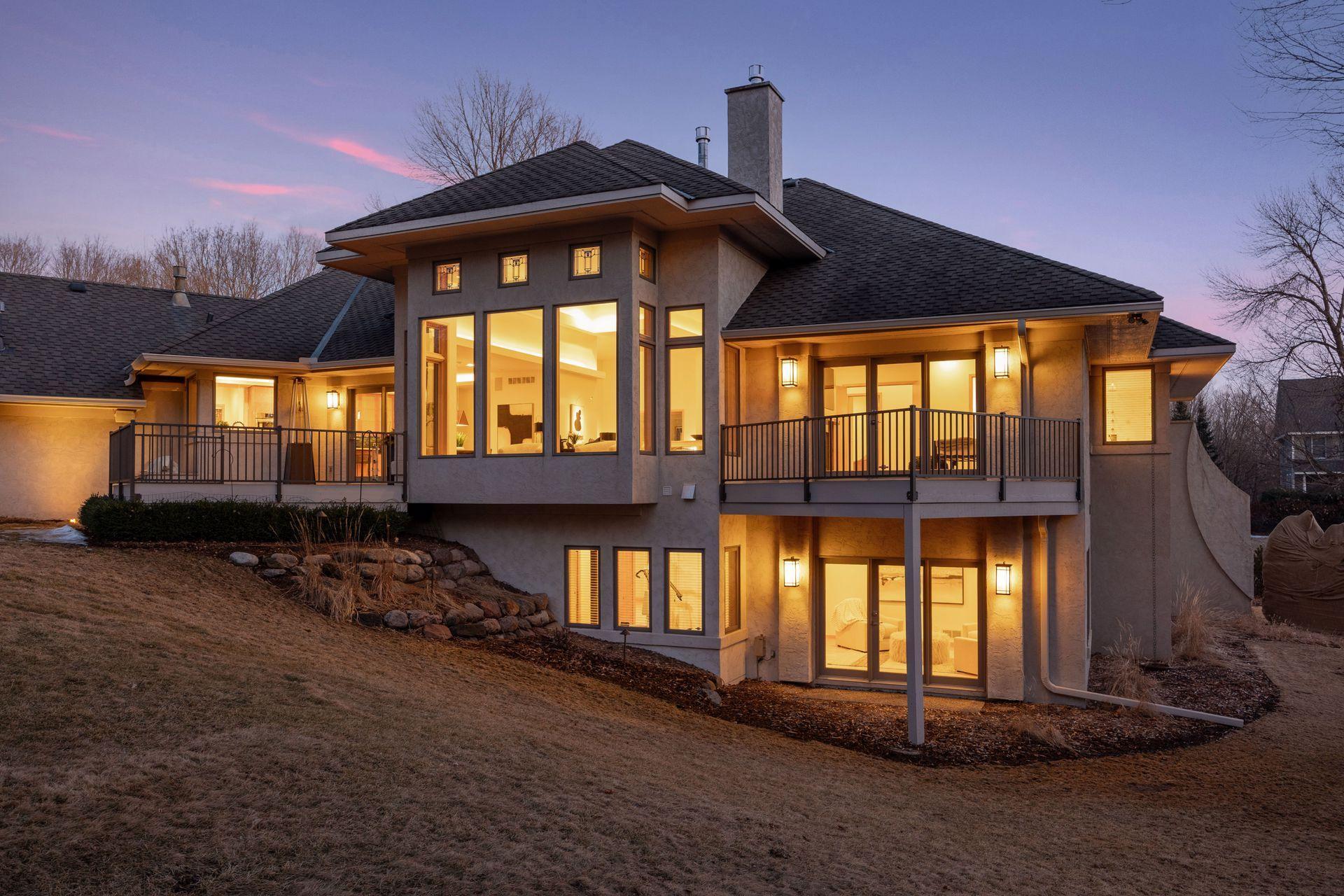 6420 Thornberry Curve, Excelsior, MN 55331