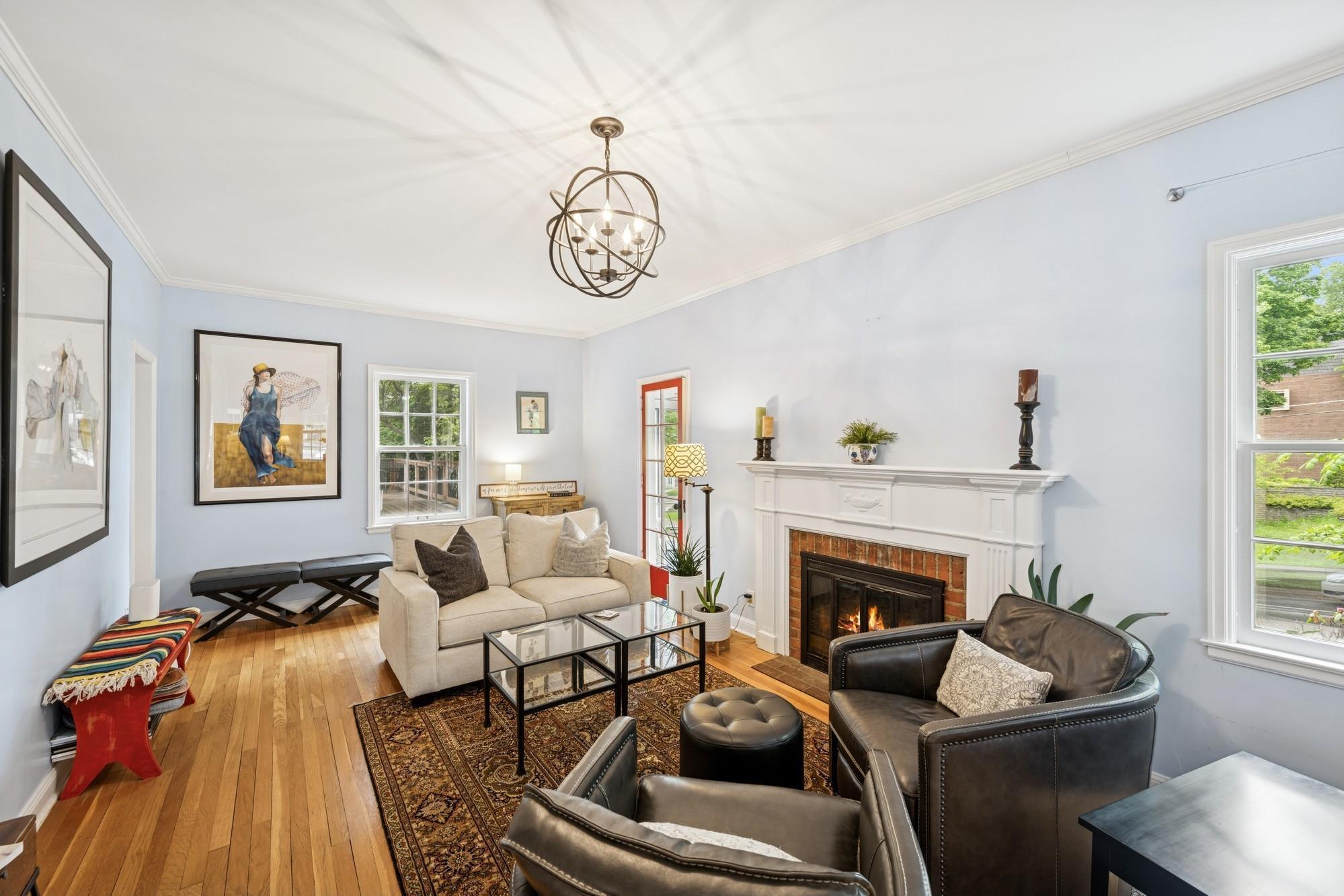 1497 Fulham St, Saint Paul, MN 55108