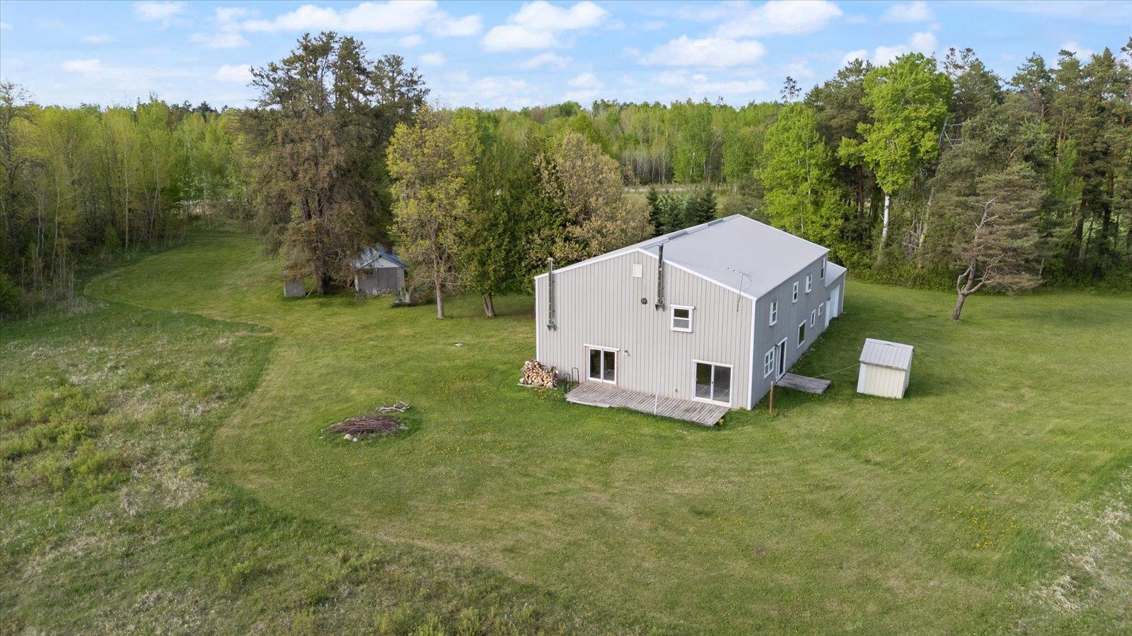11556 Blackwood Rd, Floodwood, MN 55736