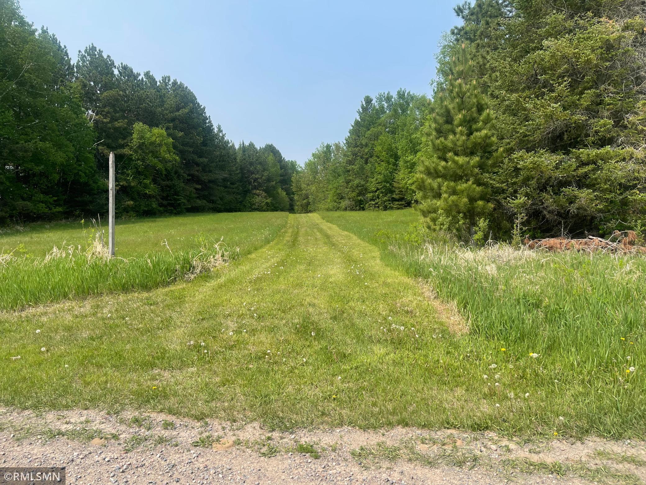 12151 W Savanna Rd, Floodwood, MN 55736