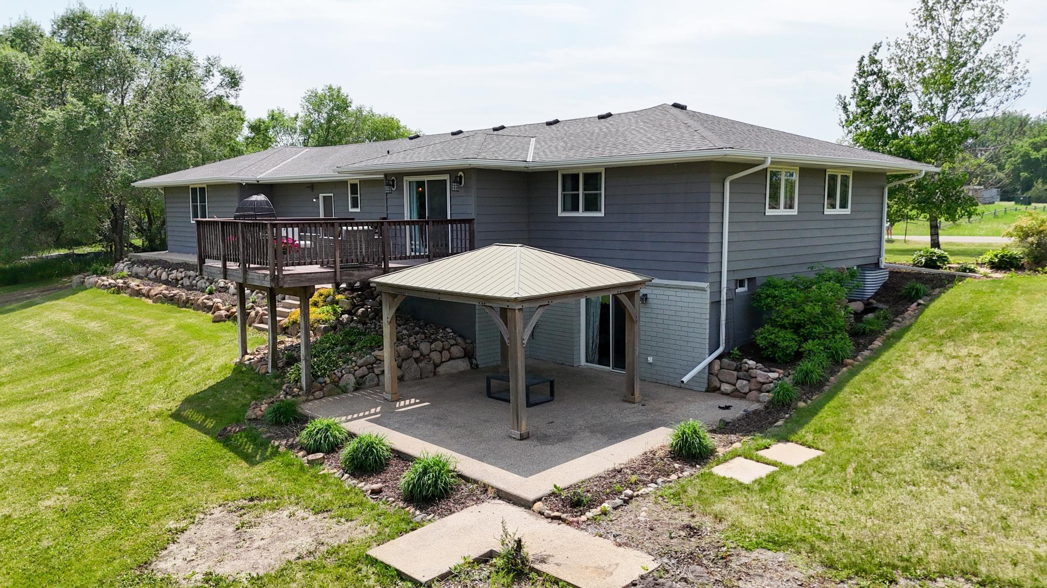 14656 Hidden River Dr, South Haven, MN 55382