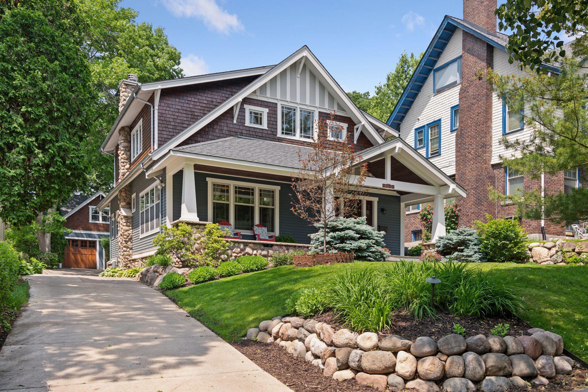 2100 Irving Ave S, Minneapolis, MN 55405