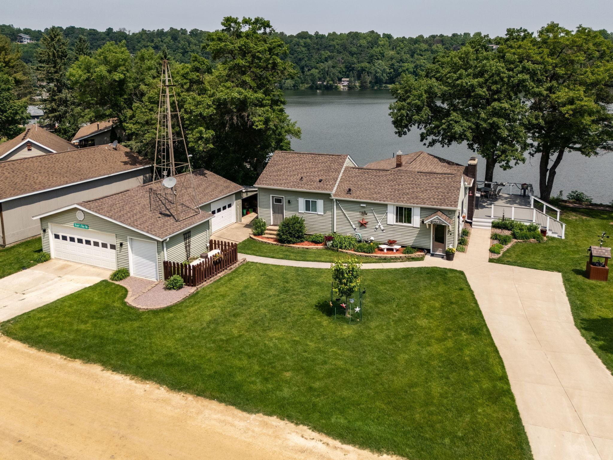 40536 Ryans Bay Rd, Zumbro Falls, MN 55991