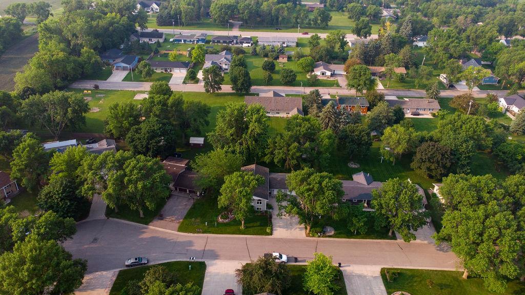 505 1st Ave, Raymond, MN 56282