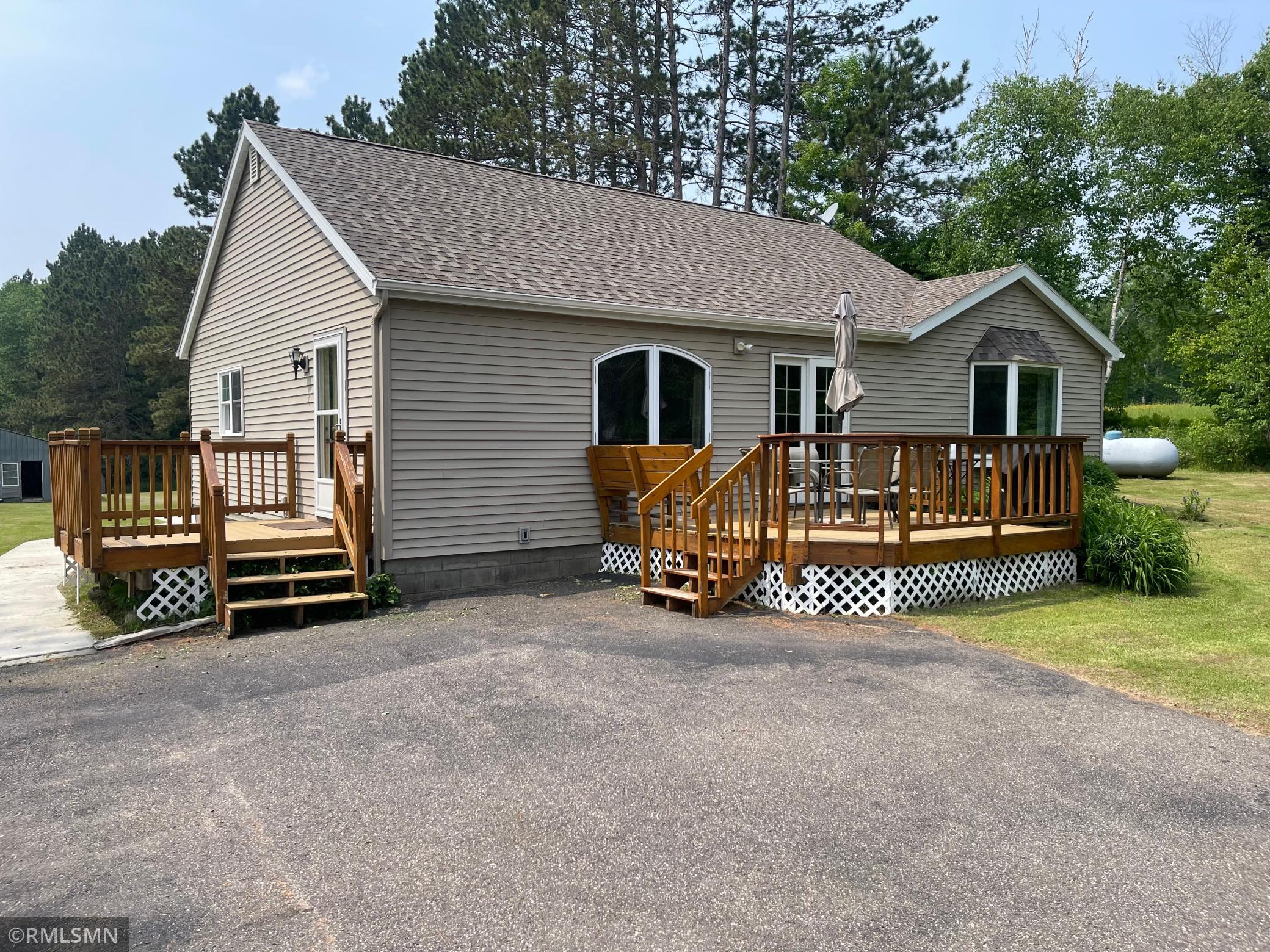 21507 County Road 560, Goodland, MN 55742
