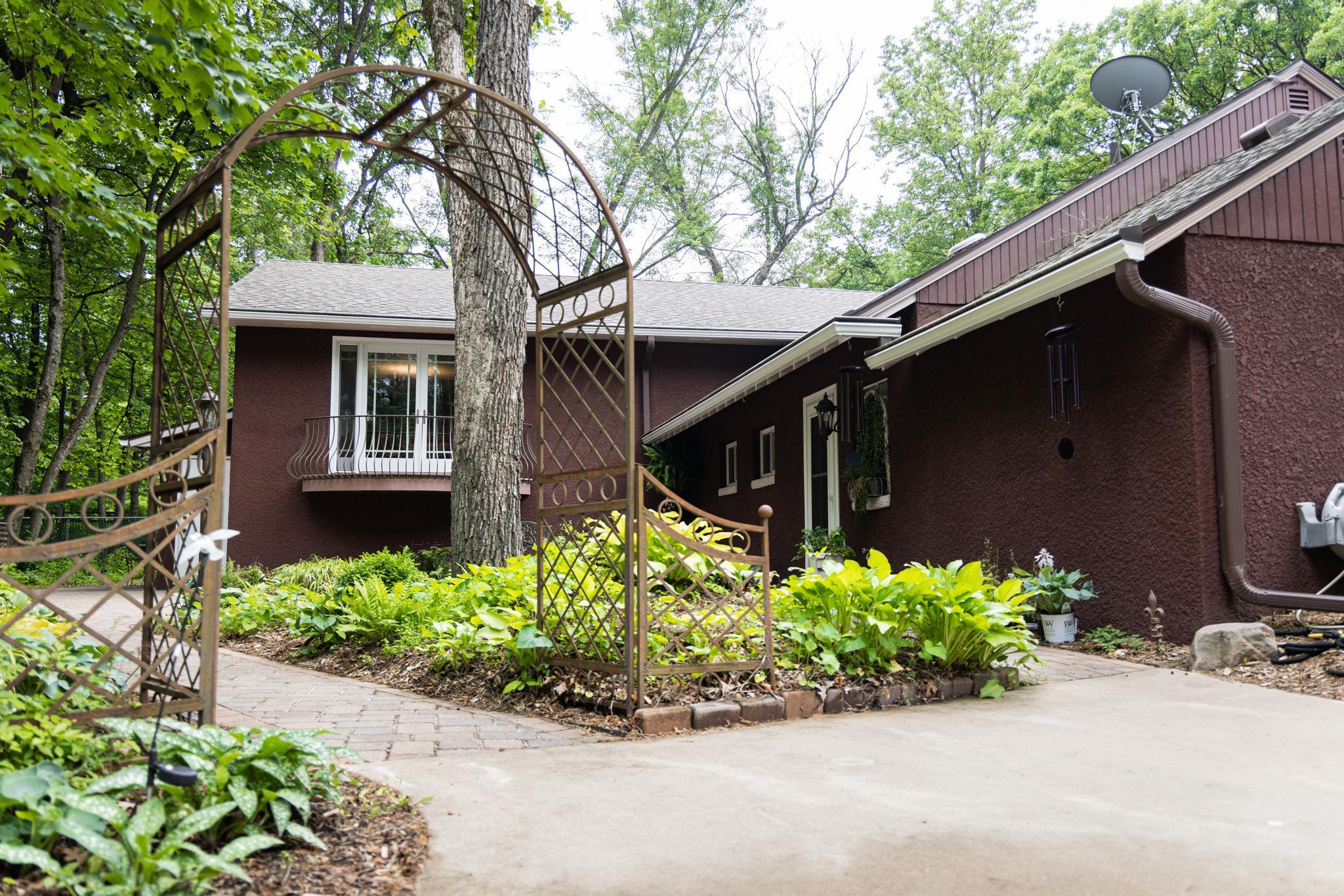 58280 County Road 21, Zumbro Falls, MN 55991