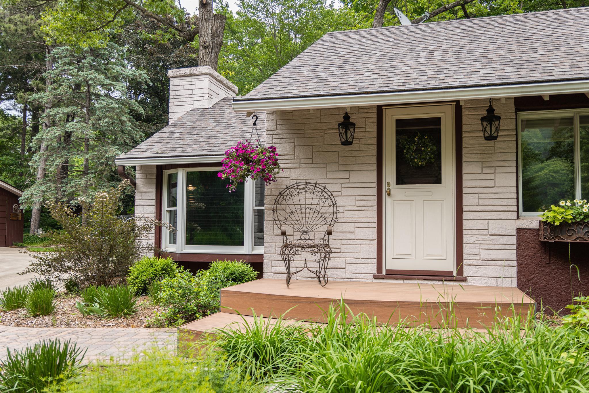 58280 County Road 21, Zumbro Falls, MN 55991