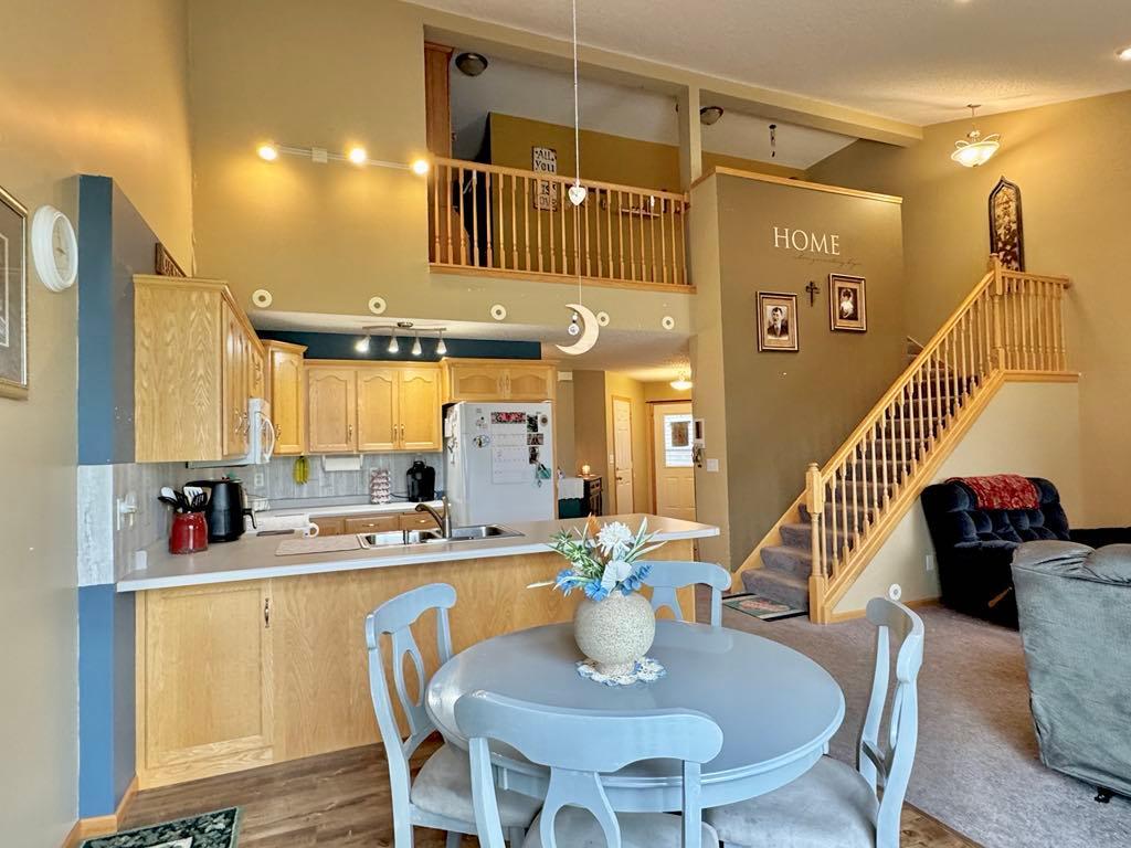 110 Glenshire Blvd S, Watkins, MN 55389