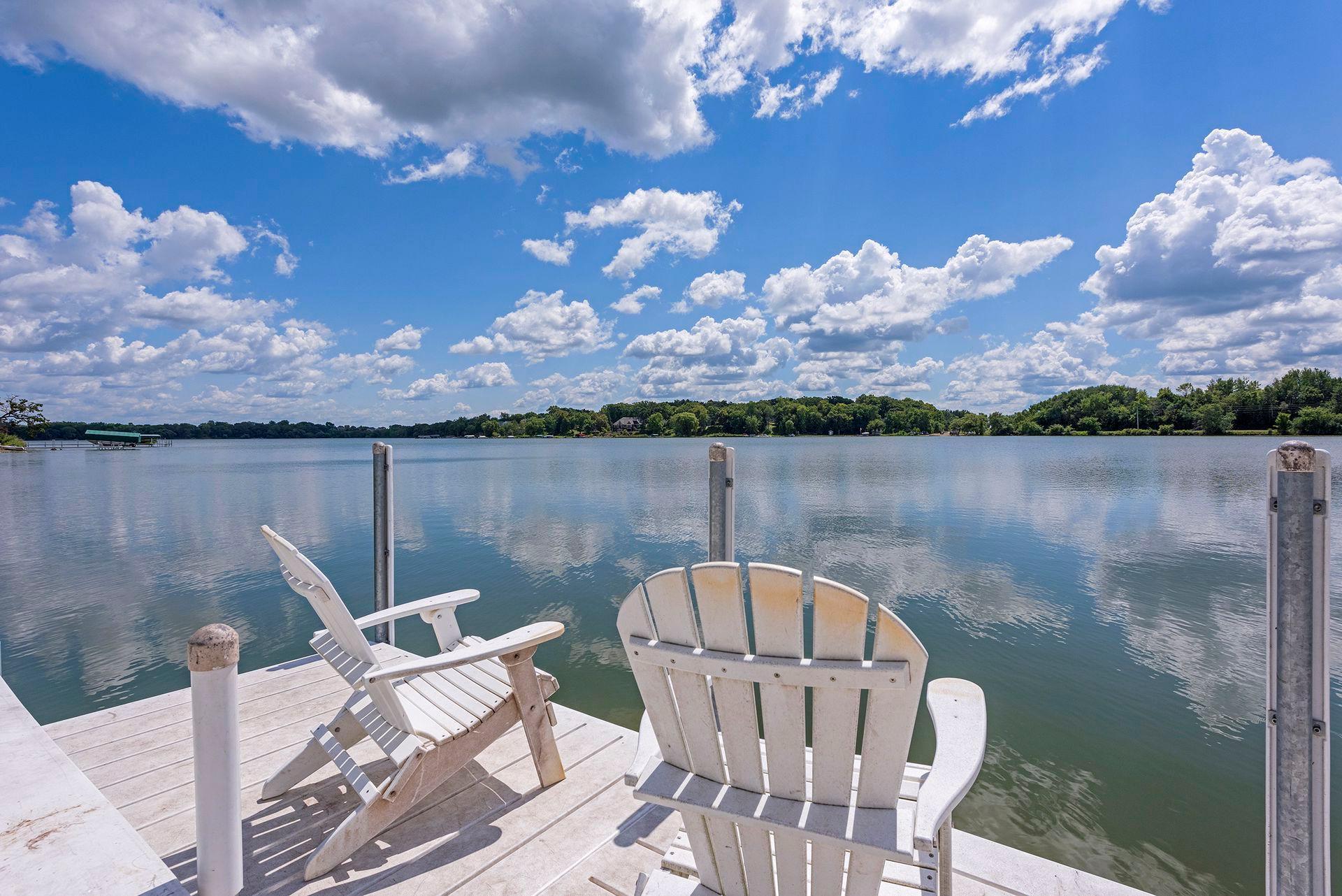 3666 Lerive Way, Chaska, MN 55318