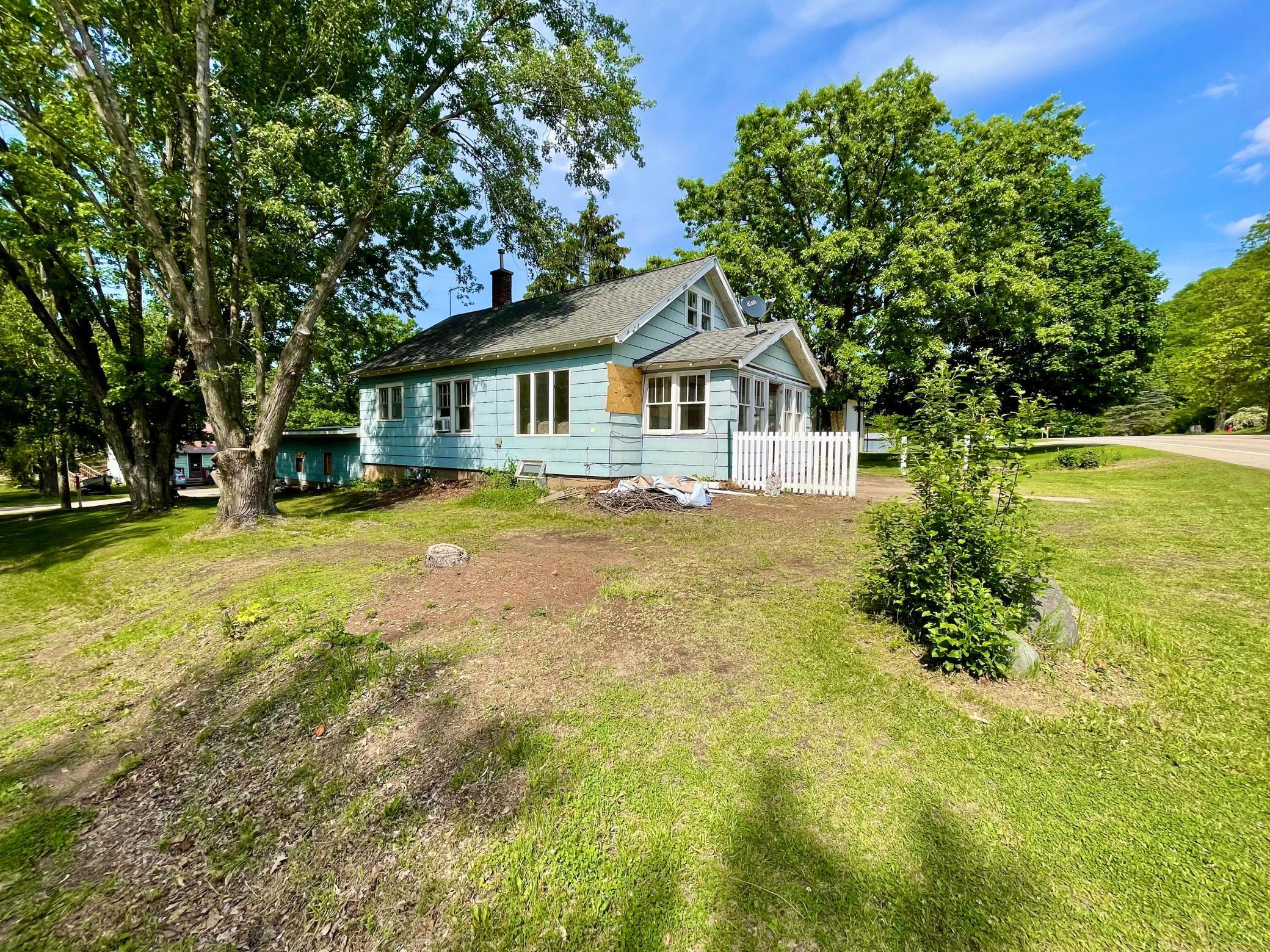 306 E Race Ave, Elmwood, WI 54740