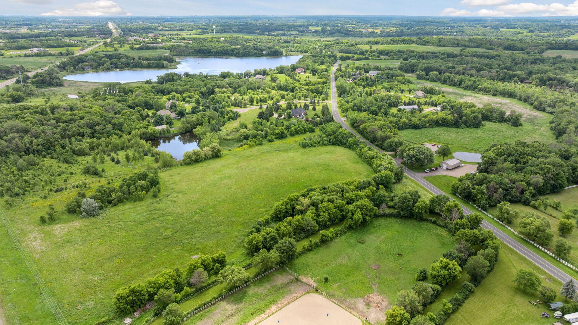 3600 Pioneer Trl, Medina, MN 55340