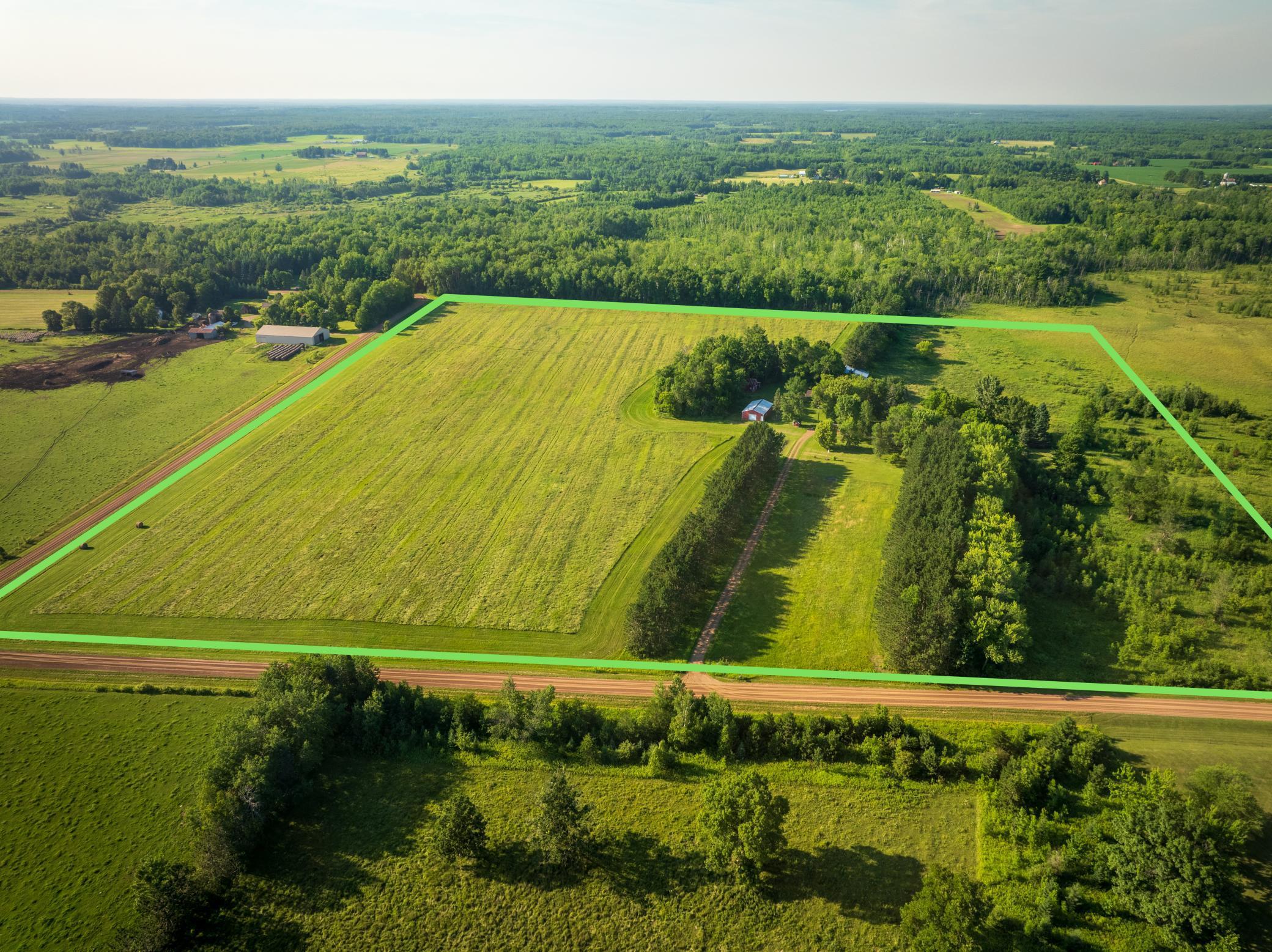 12385 Emma Rd, Hinckley, MN 55037