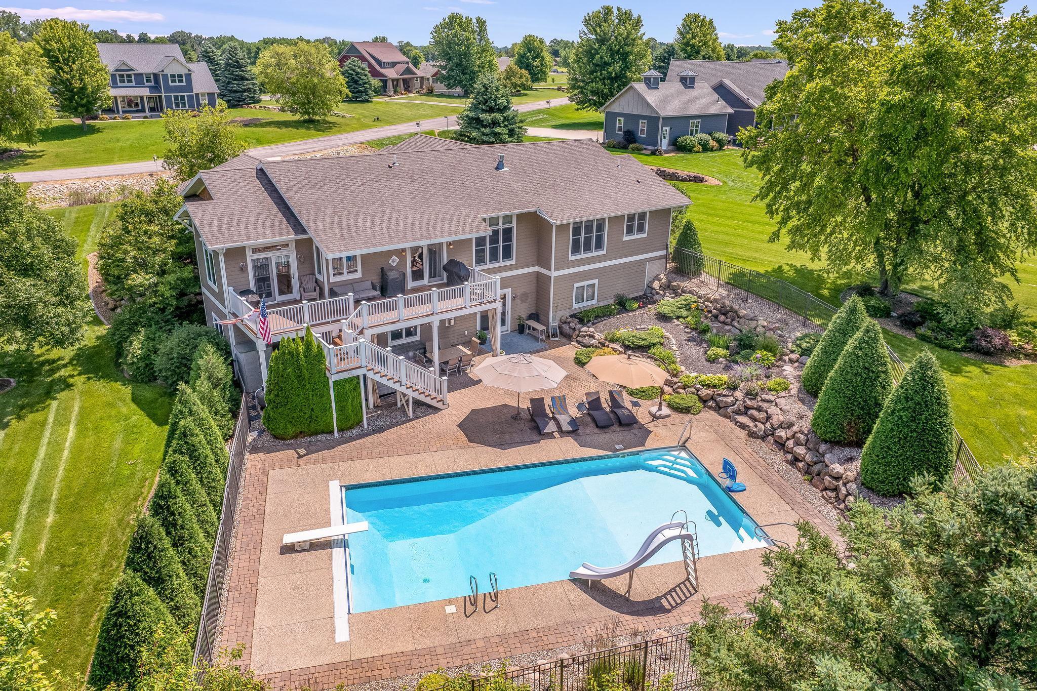 46360 Cape Trl, Cleveland, MN 56017