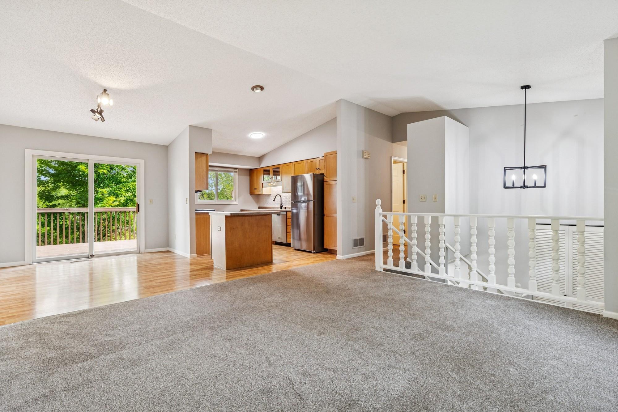 551 Townes Rd, Minnetonka, MN 55391
