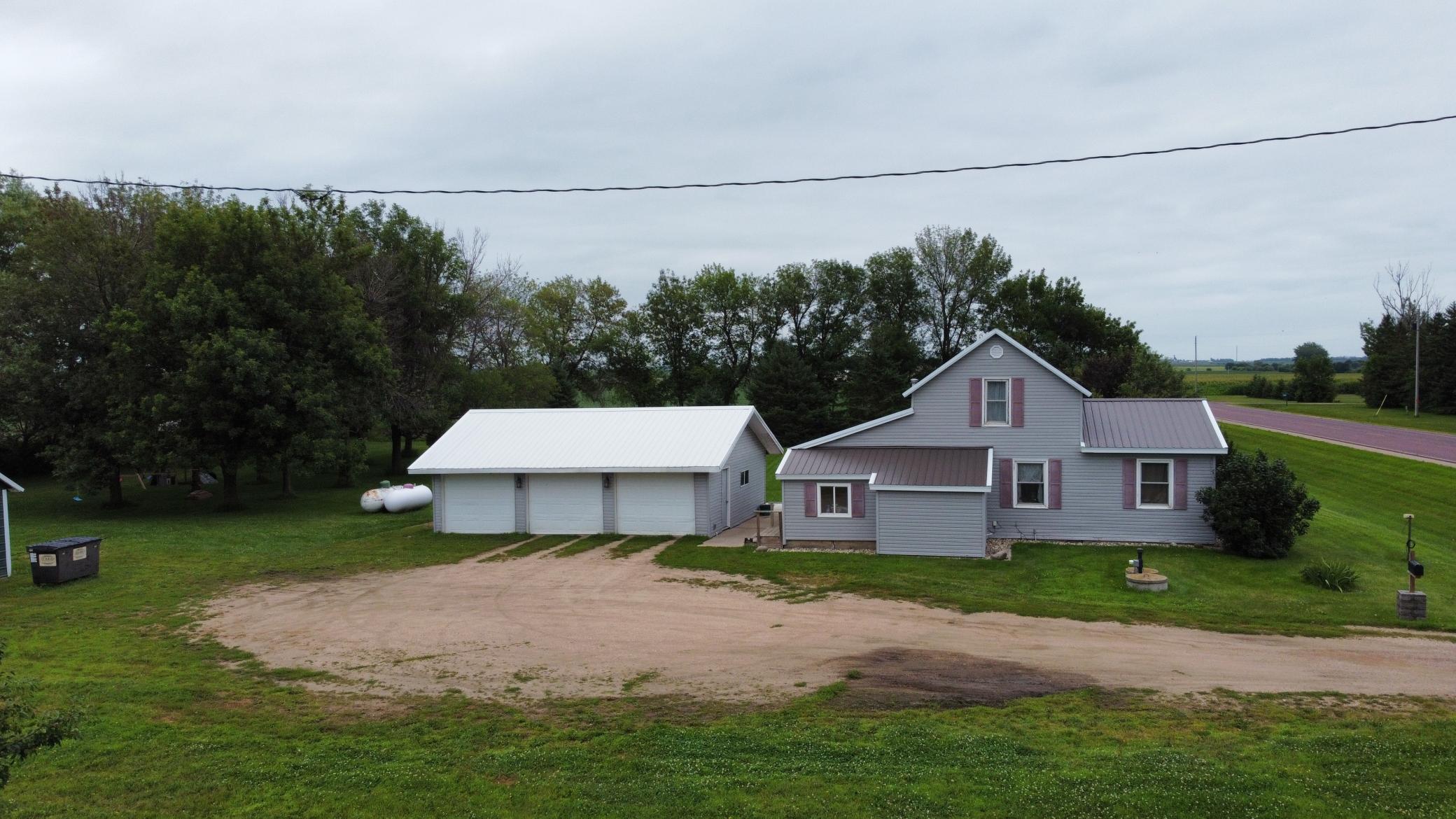 35448 200th St, Brewster, MN 56119