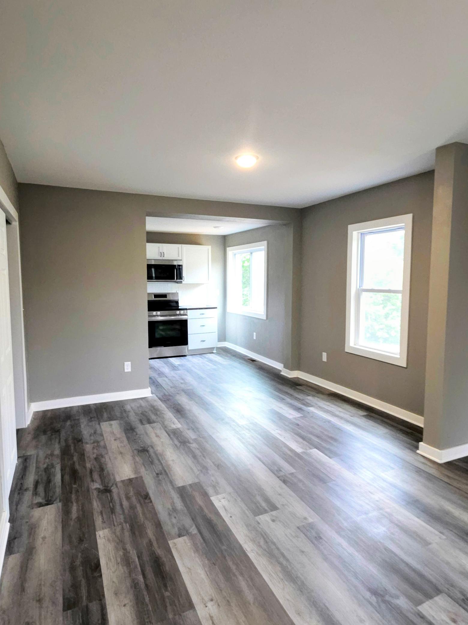 307 Mitchell St, Coleraine, MN 55722