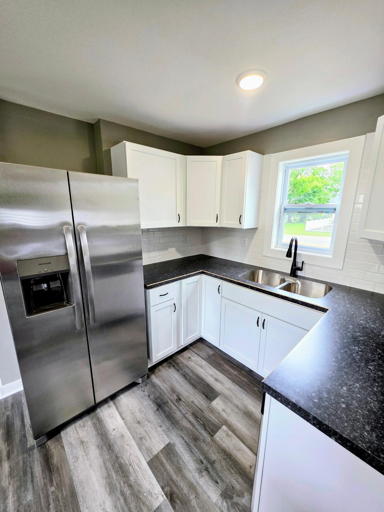 307 Mitchell St, Coleraine, MN 55722