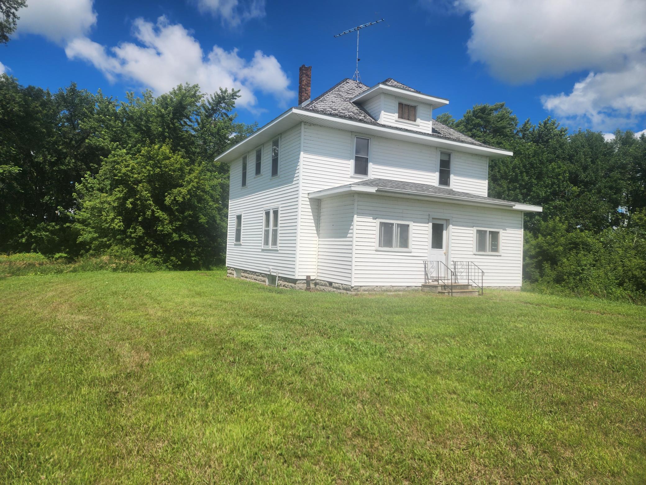 66751 State Highway 19, Gibbon, MN 55335