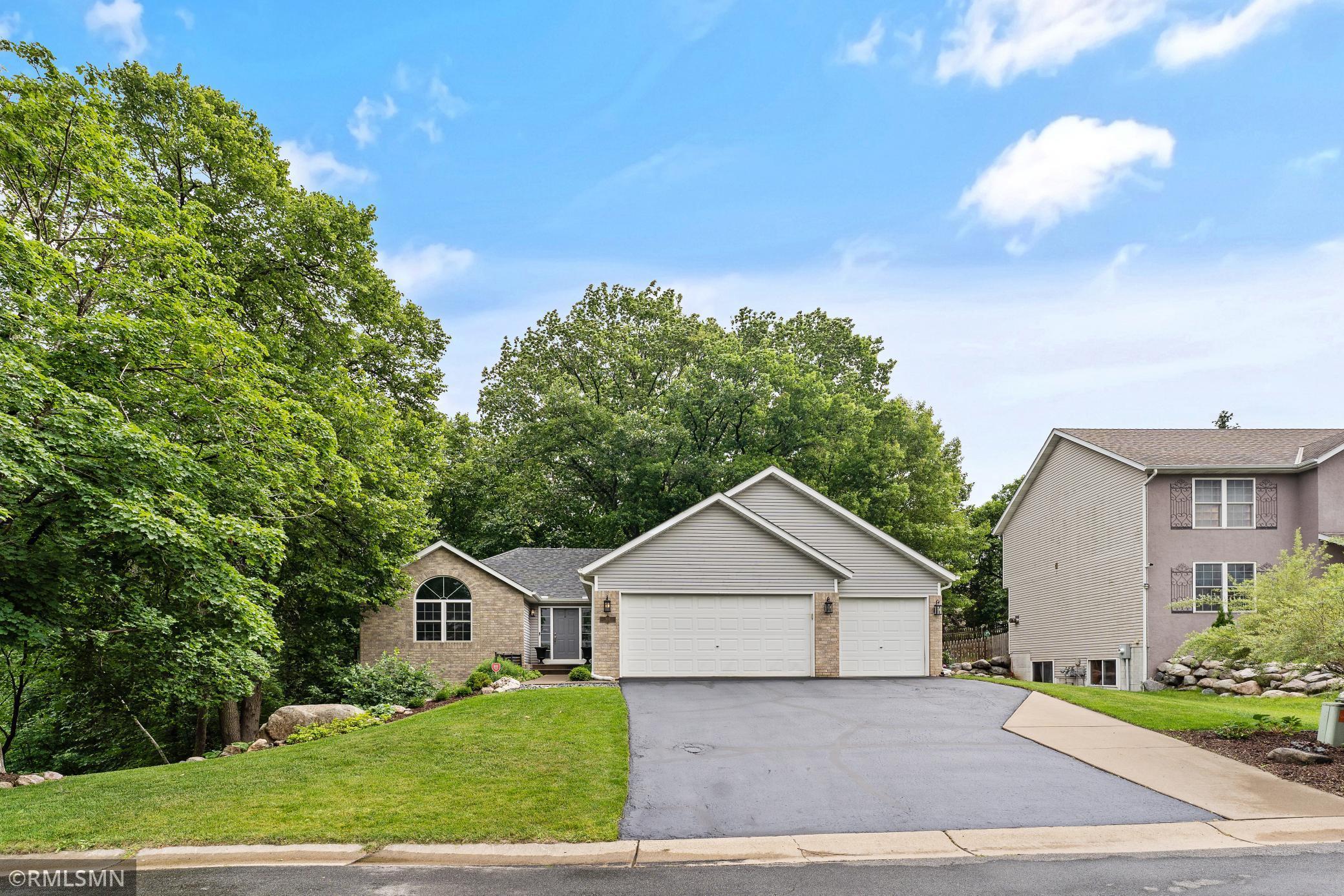 503 Chapel Ct, Eagan, MN 55121