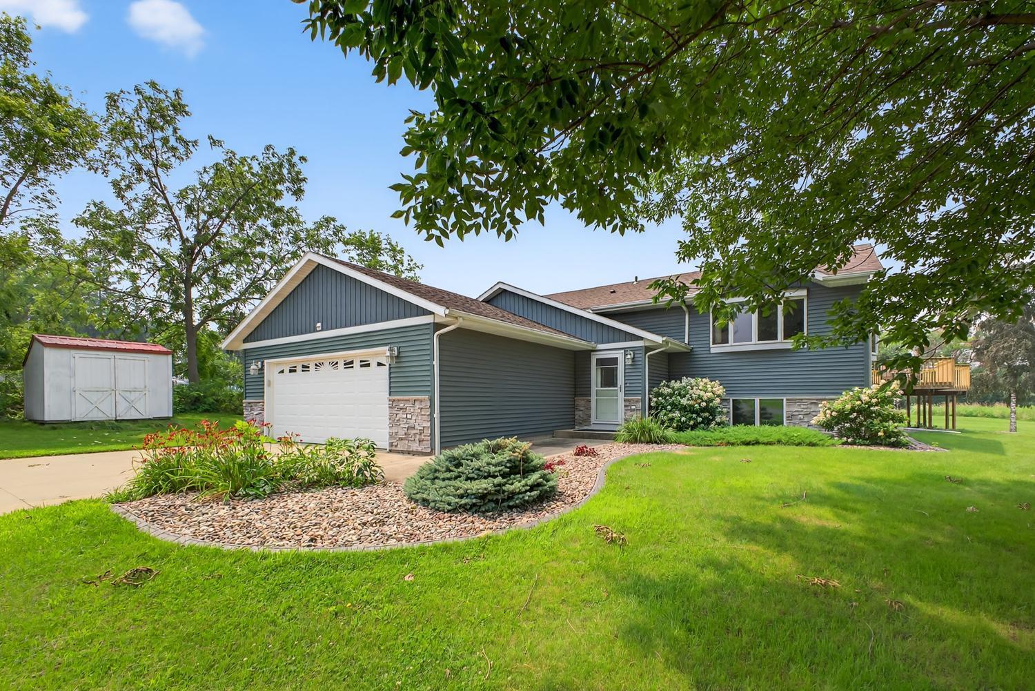 801 2nd Ave SW, Stewartville, MN 55976