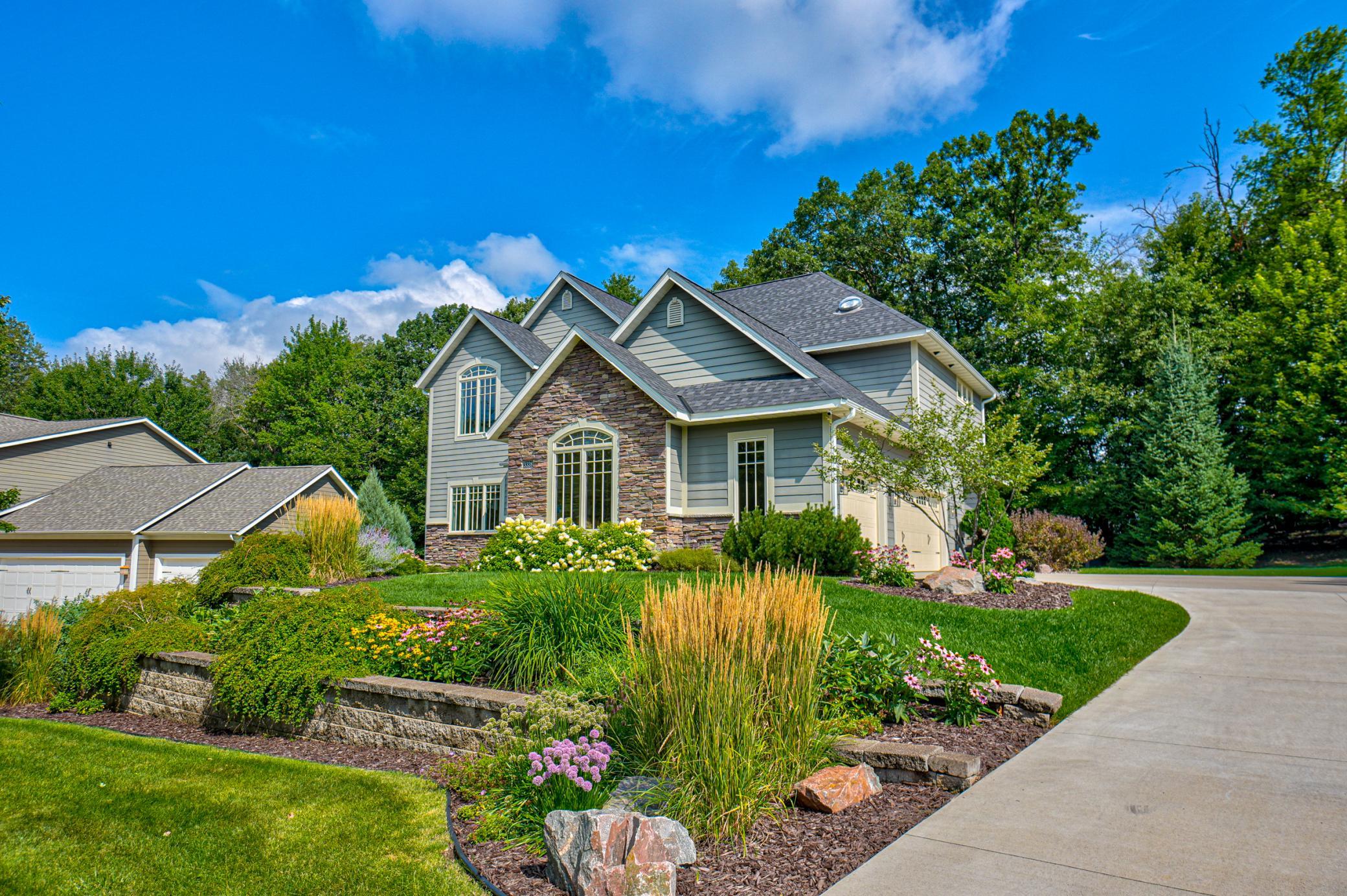 3328 Anric Dr, Eau Claire, WI 54701