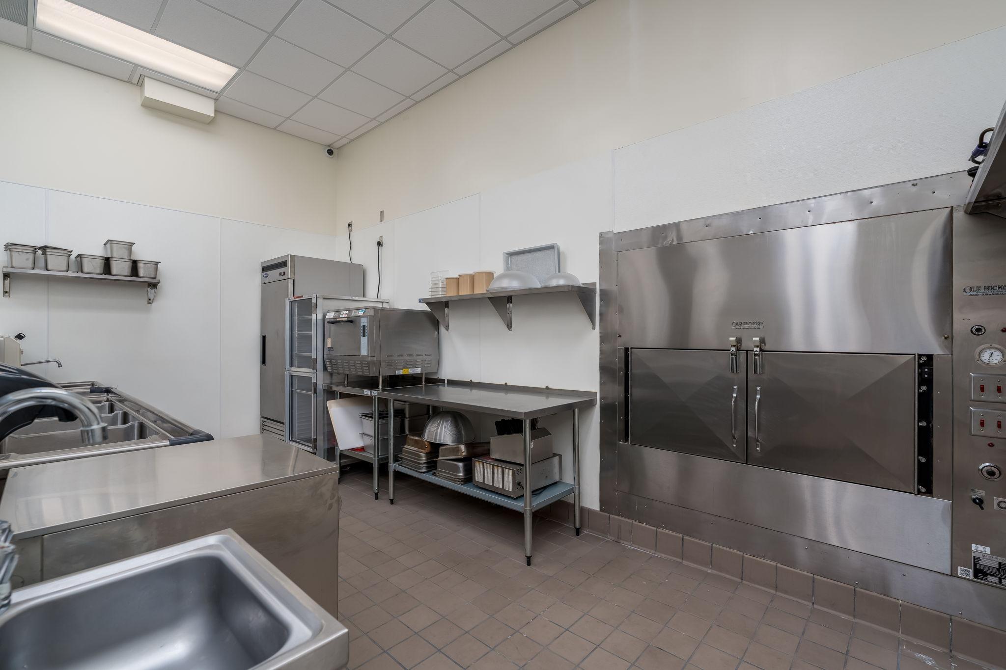 620 2nd St, Kenyon, MN 55946