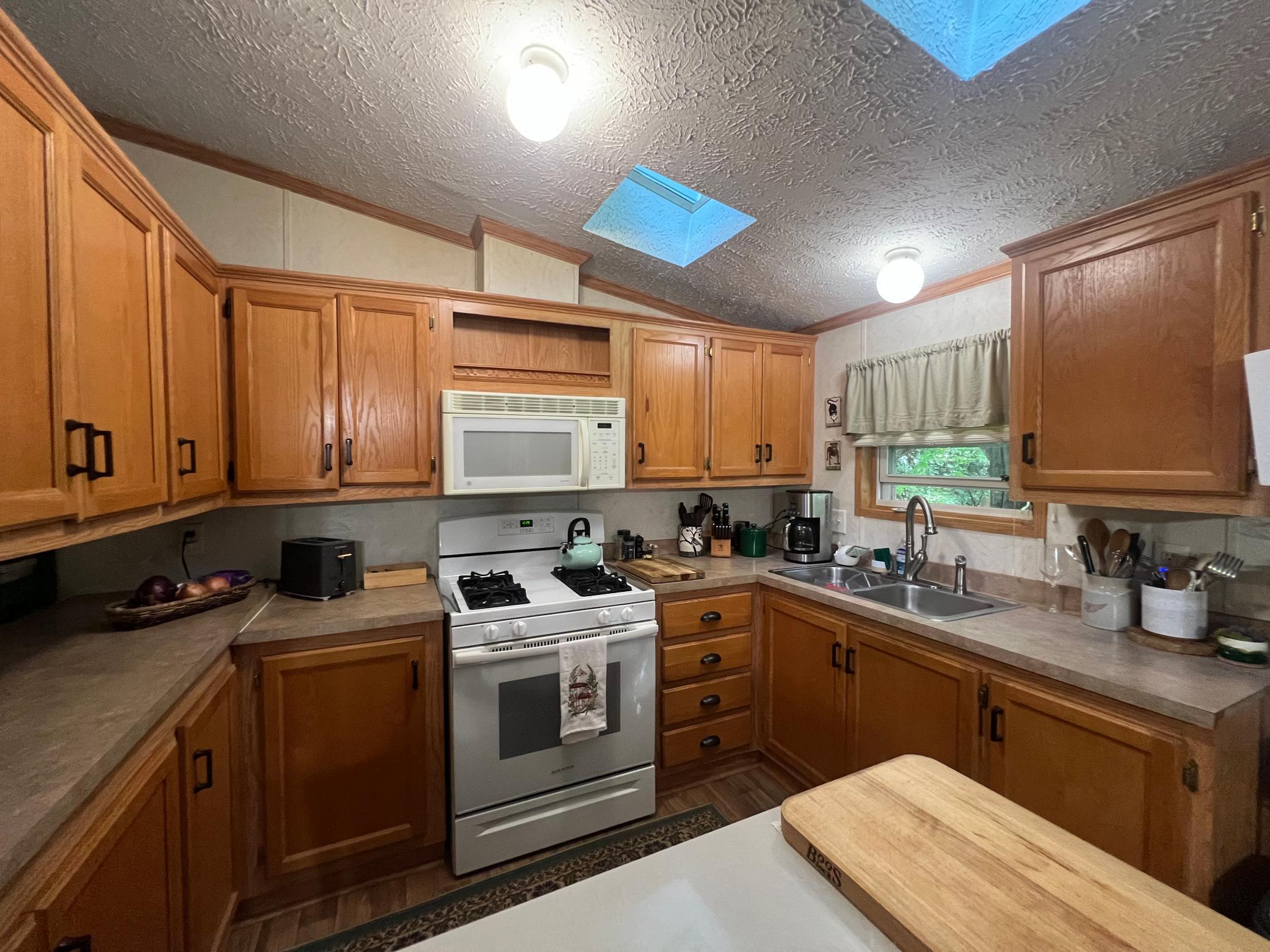 8841 Hamilton Ave NE, Monticello, MN 55362