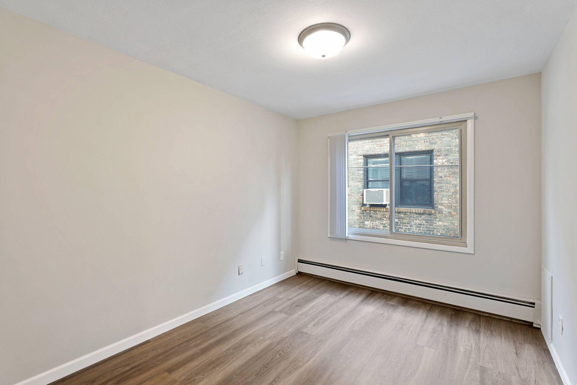 609 Park St, Saint Paul, MN 55103