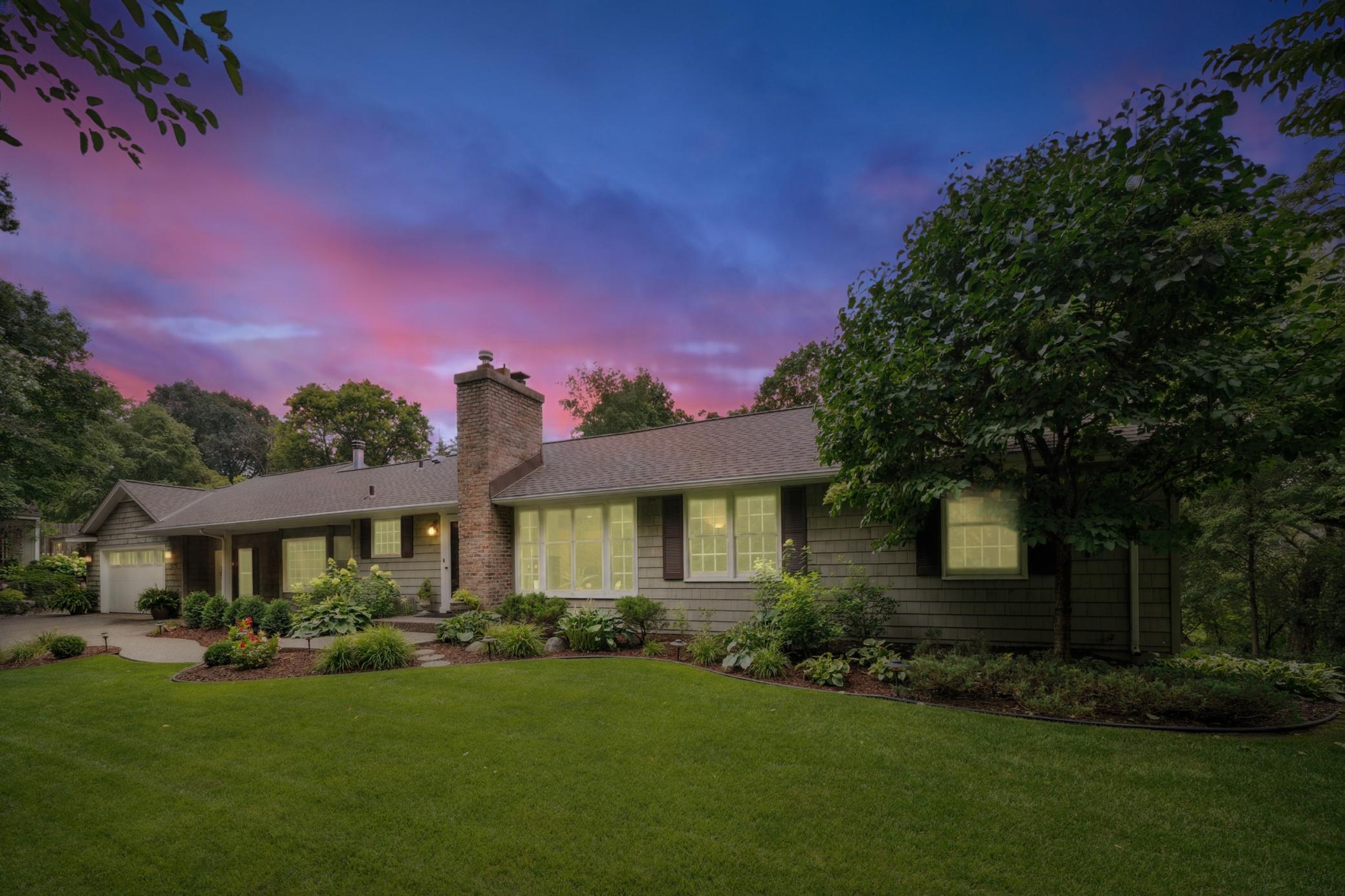 4645 Eastwood Rd, Minnetonka, MN 55345