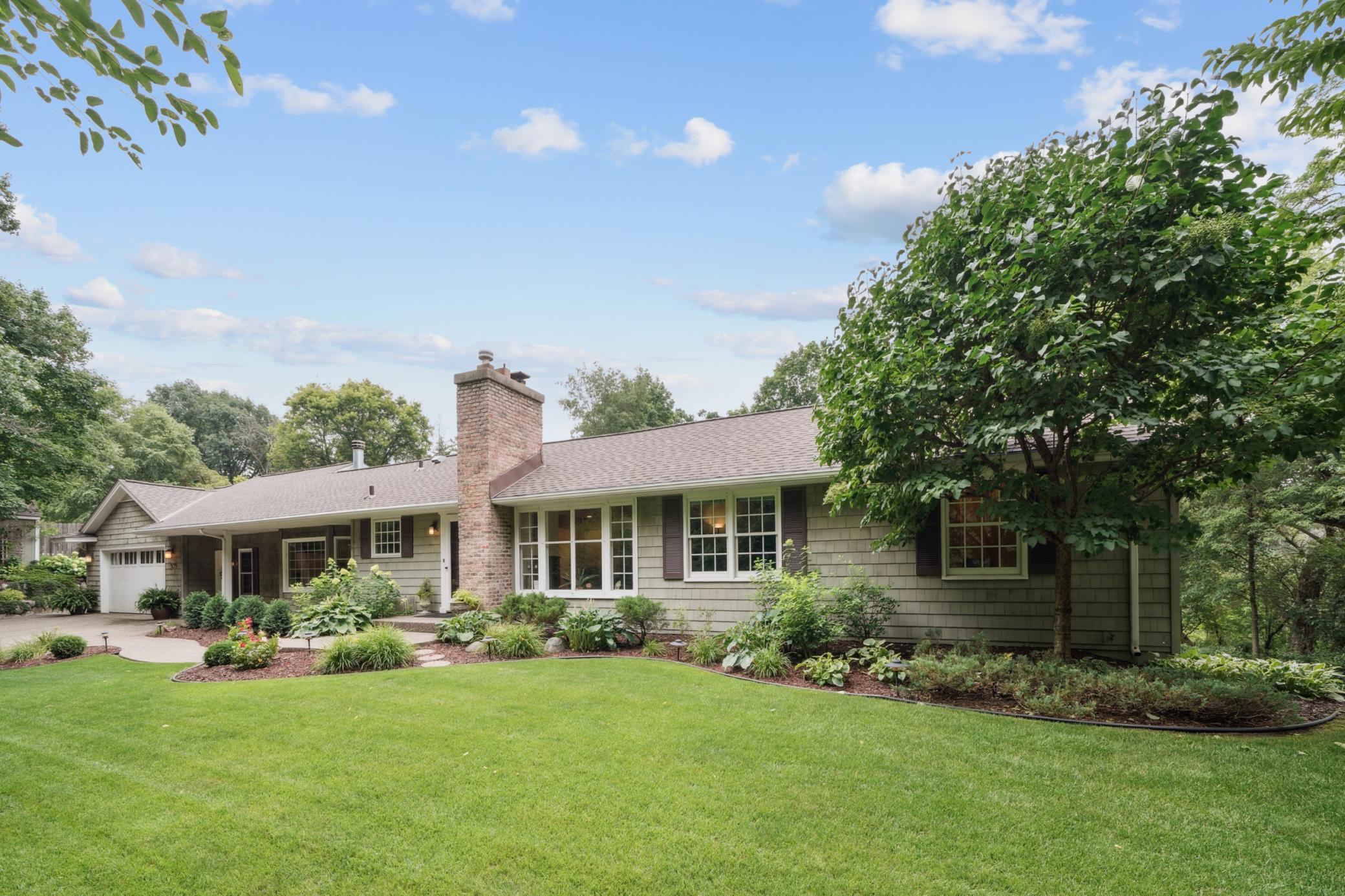 4645 Eastwood Rd, Minnetonka, MN 55345