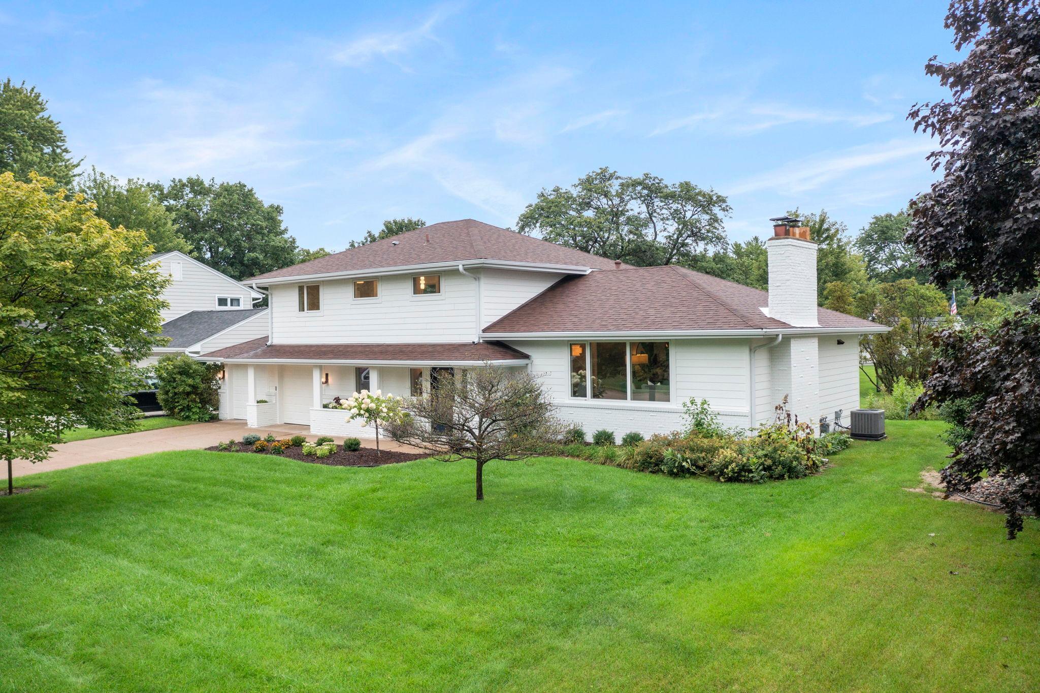 4440 Fondell Dr, Edina, MN 55435