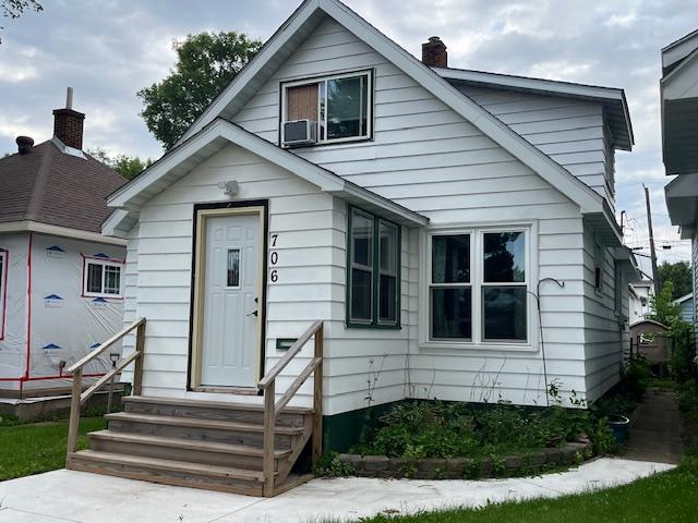 706 Clay St, Eveleth, MN 55734