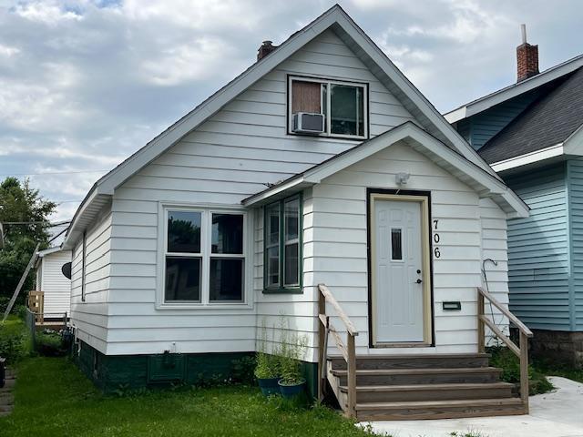 706 Clay St, Eveleth, MN 55734