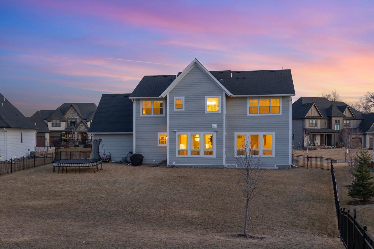 24620 Bentgrass Way, Shorewood, MN 55331