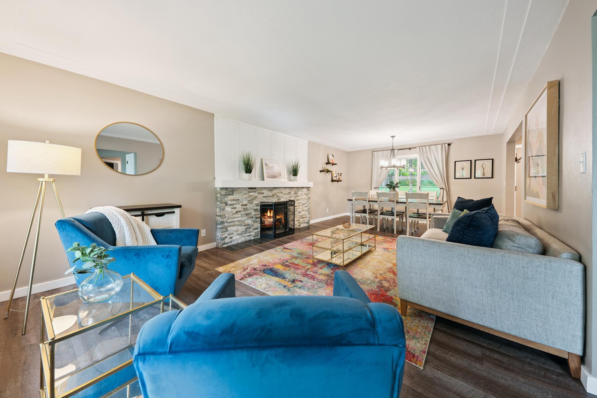 2015 E 3rd St, Duluth, MN 55812