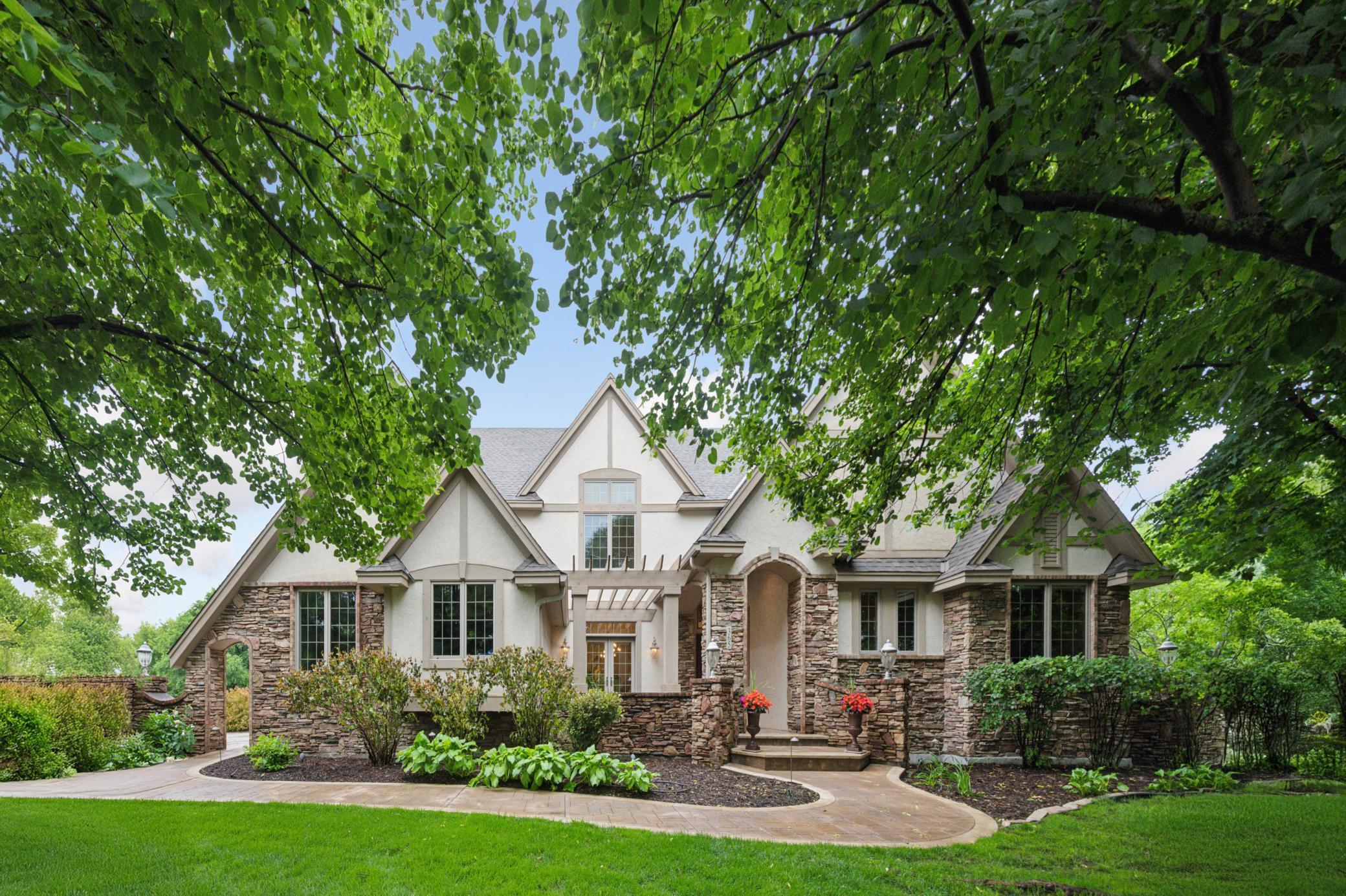 365 Lythrum Ln, Medina, MN 55340