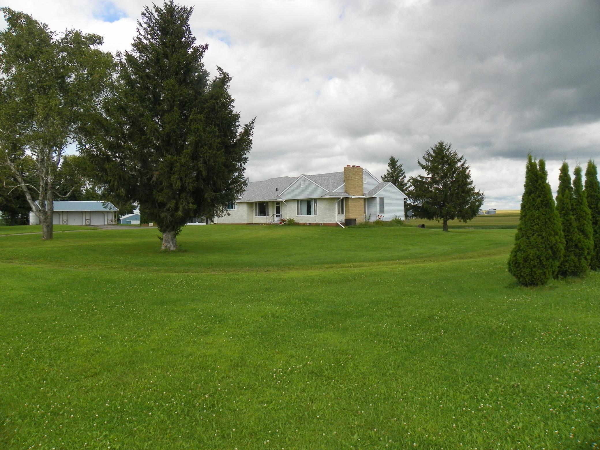 15572 Kramer Rd, Watkins, MN 55389