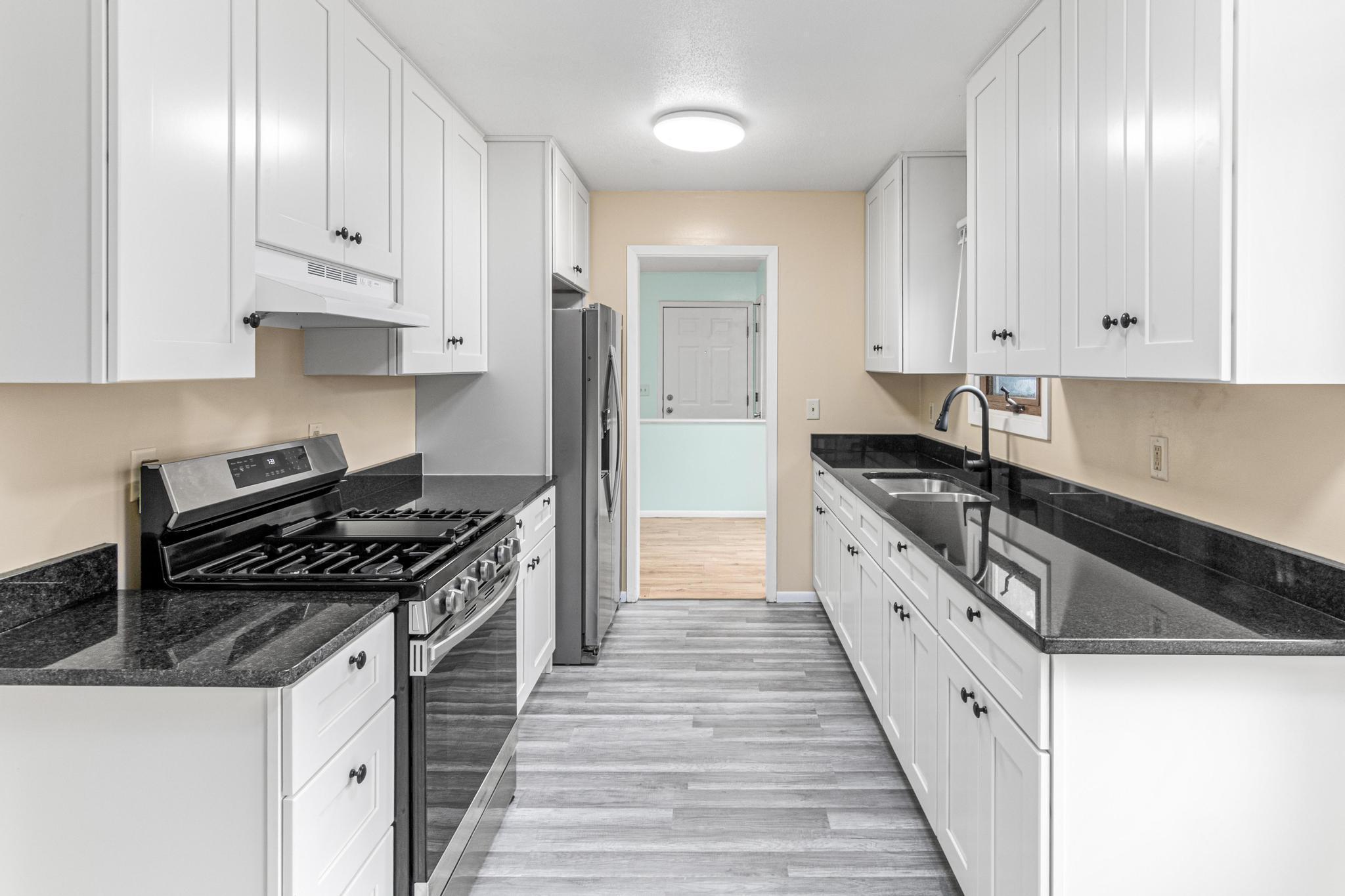 6225 Century Blvd, Brooklyn Park, MN 55429