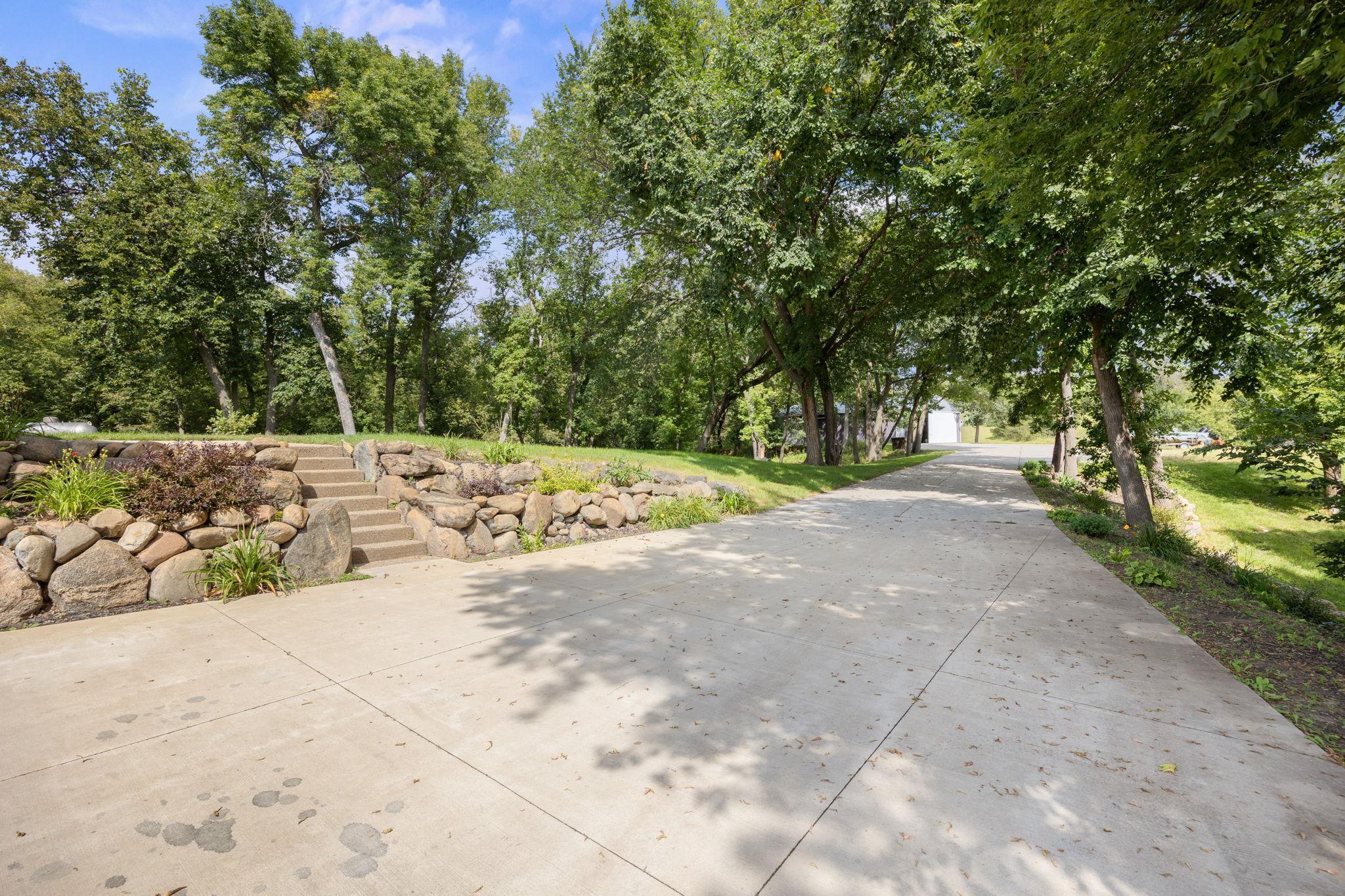 7265 Rockwood Ave NW, South Haven, MN 55382