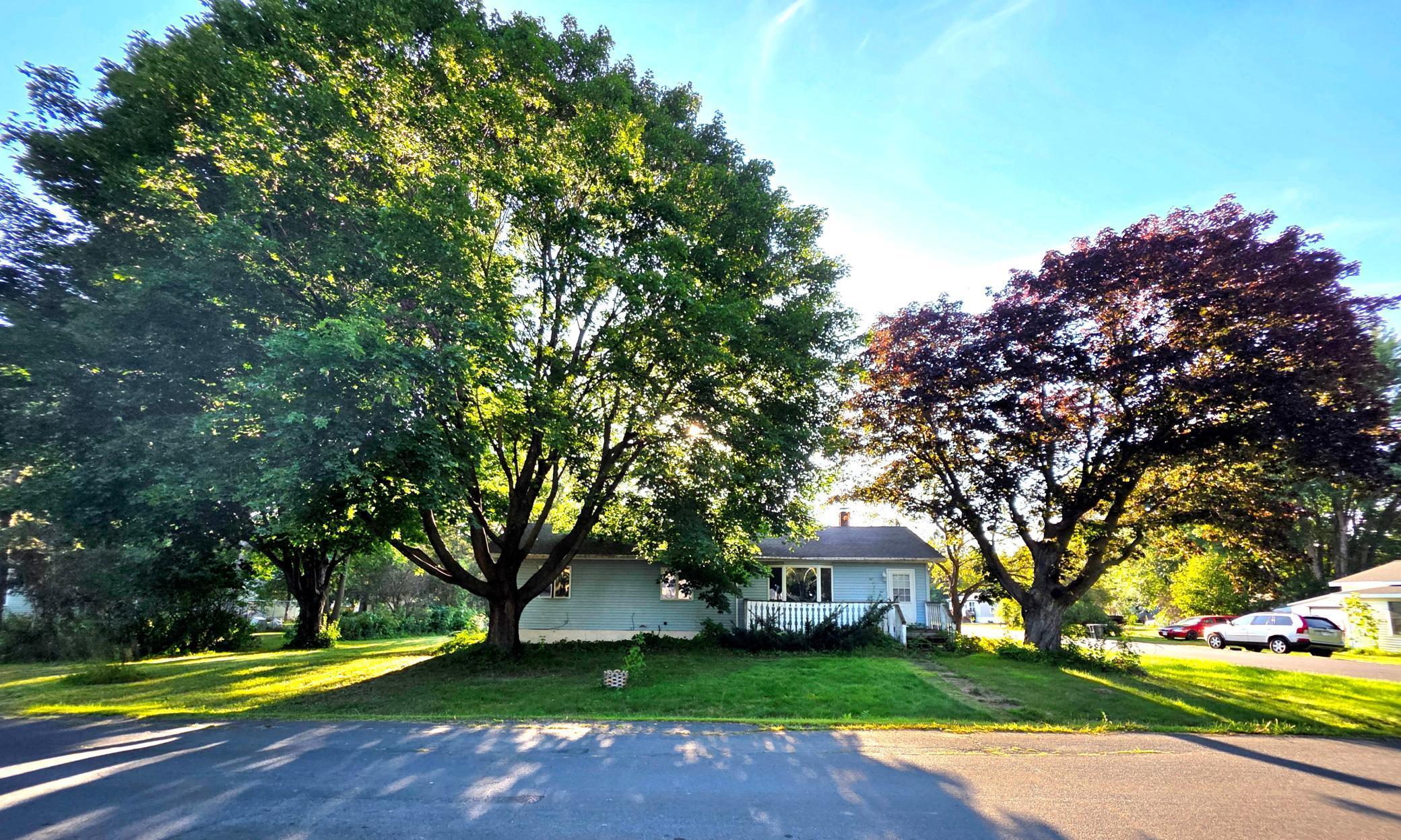 601 Wisconsin Ave, Centuria, WI 54824
