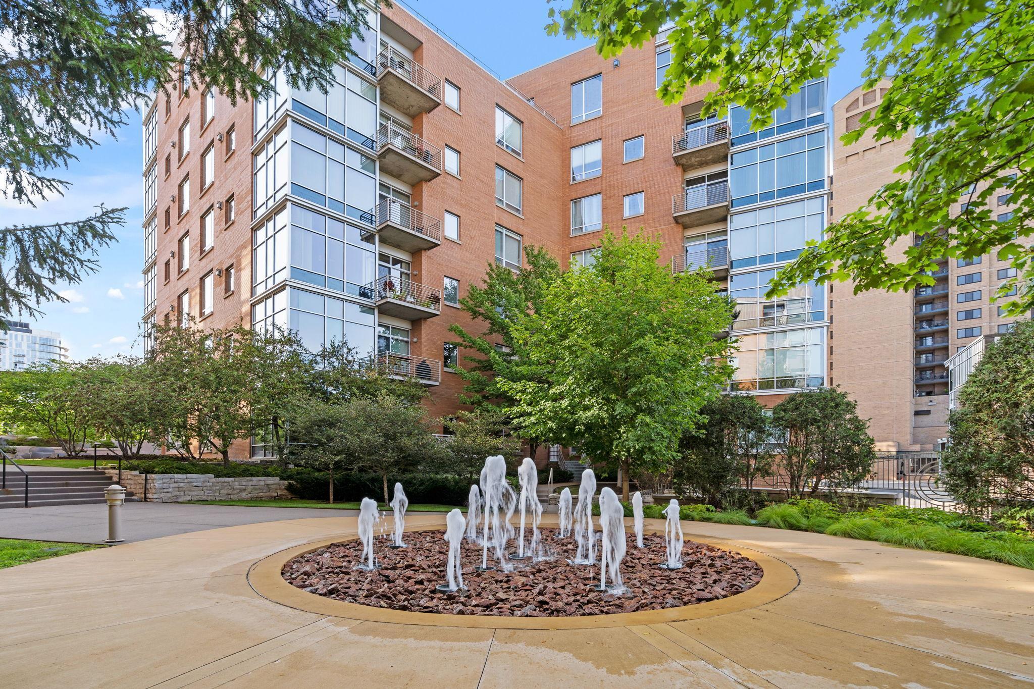 150 2nd St NE #B309, Minneapolis, MN 55413